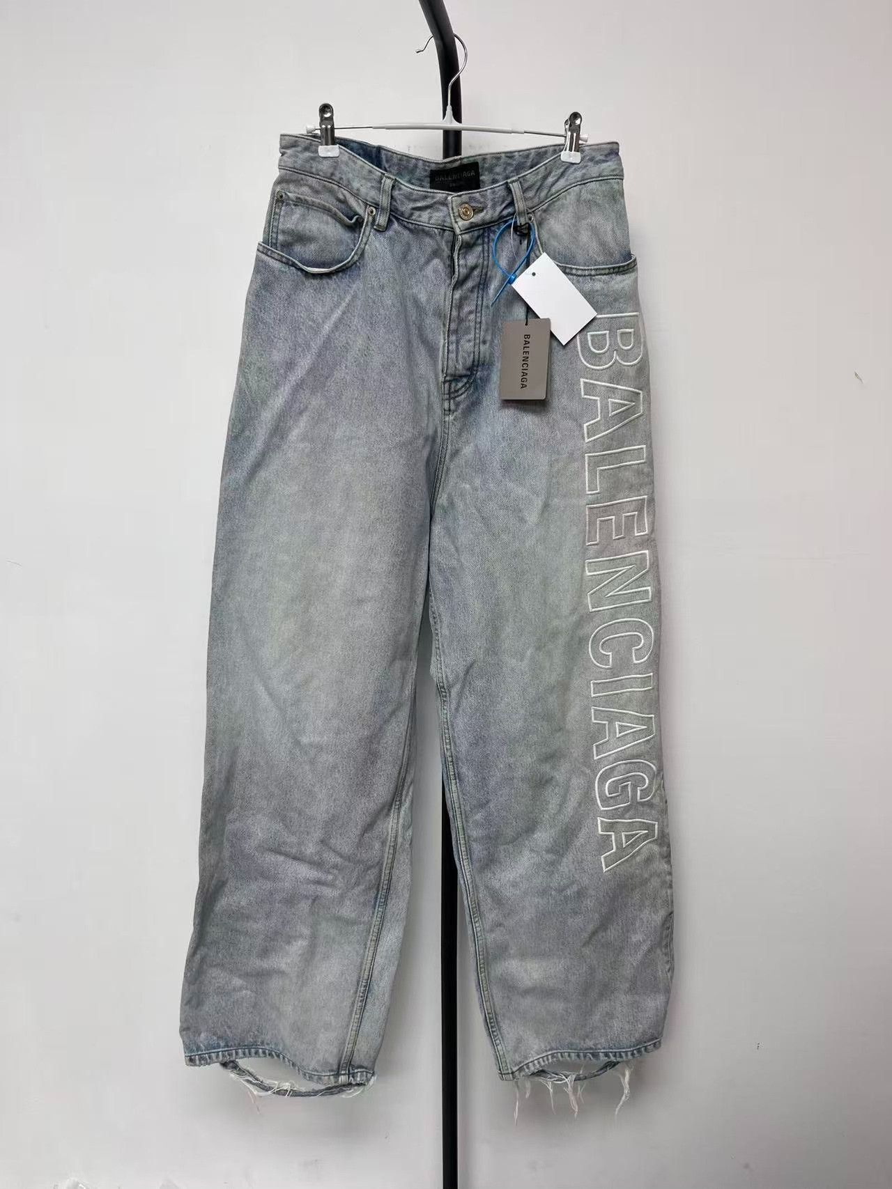 Balenciaga Balenciaga Logo Print Denim Jeans XS Size US 28 / EU 44 - 2 Thumbnail