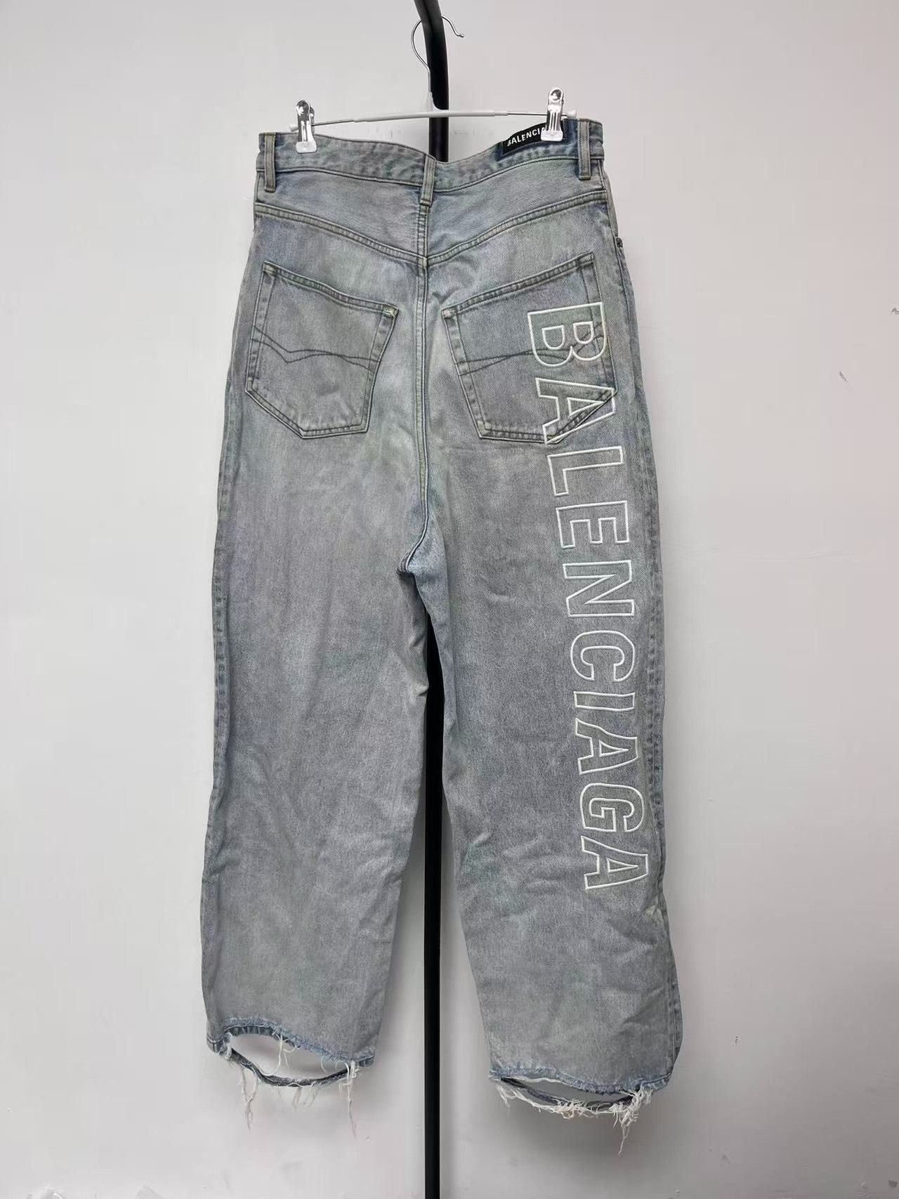 Balenciaga Balenciaga Logo Print Denim Jeans XS Size US 28 / EU 44 - 3 Thumbnail