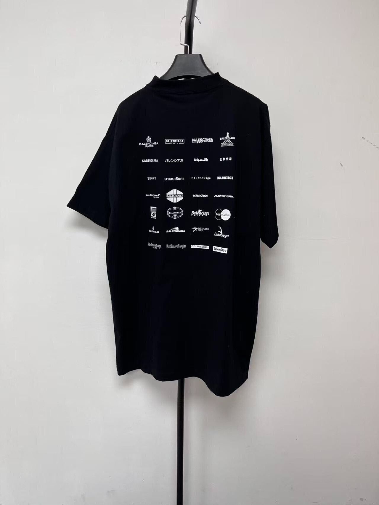 Balenciaga Balenciaga Multi Logo Graphic T-Shirt Size 1 Size US S / EU 44-46 / 1 - 3 Thumbnail