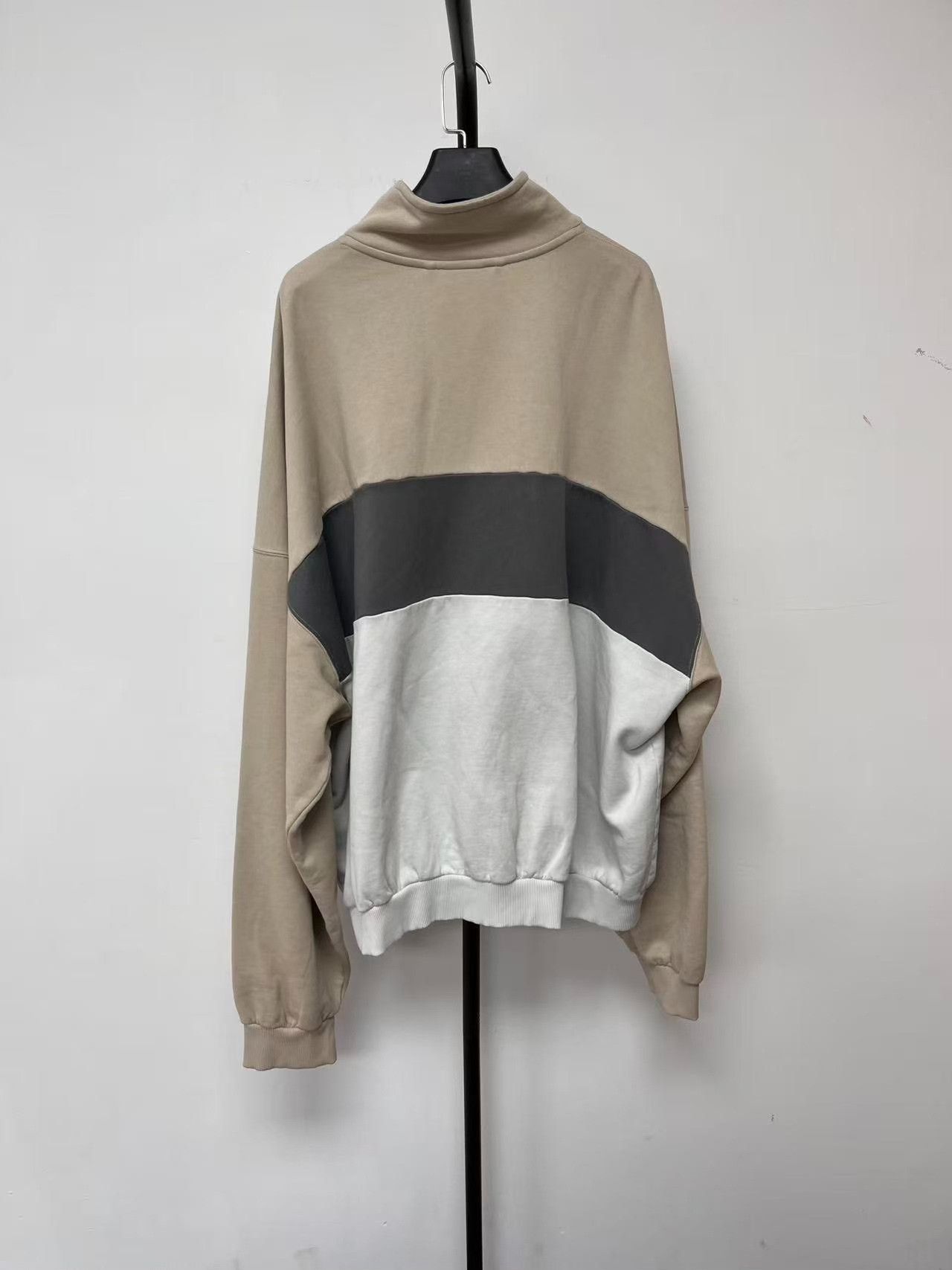 Balenciaga Balenciaga Logo Colorblock Zip-Up Jacket Size L Size US L / EU 52-54 / 3 - 3 Thumbnail