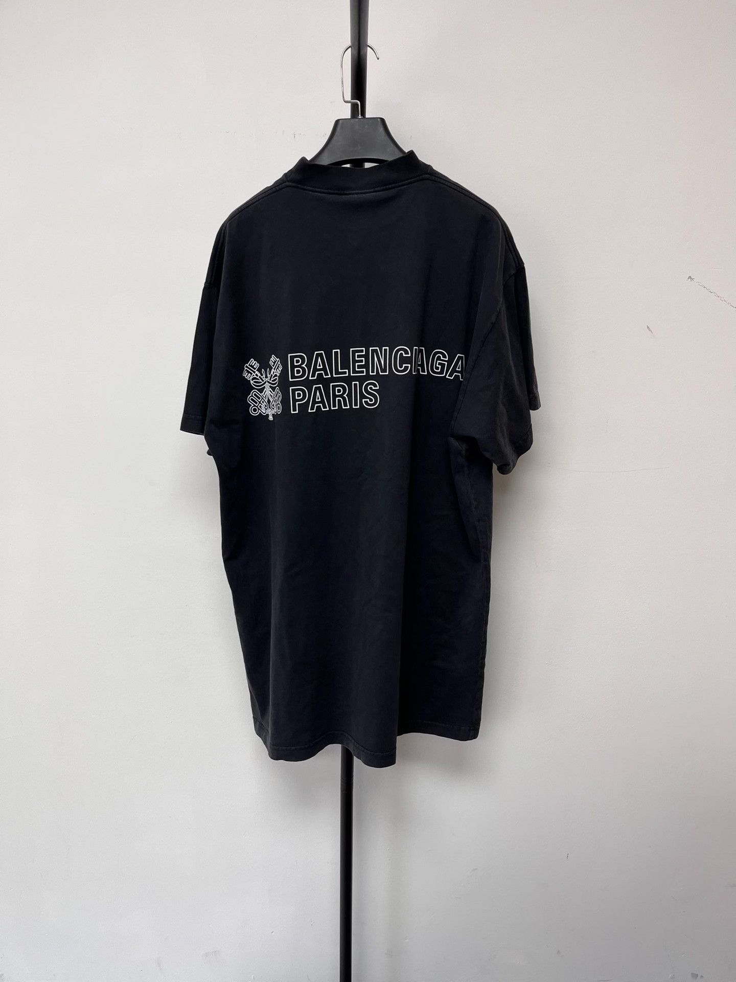 Balenciaga Balenciaga Avenue George V Graphic T-Shirt 1 Size US S / EU 44-46 / 1 - 3 Thumbnail