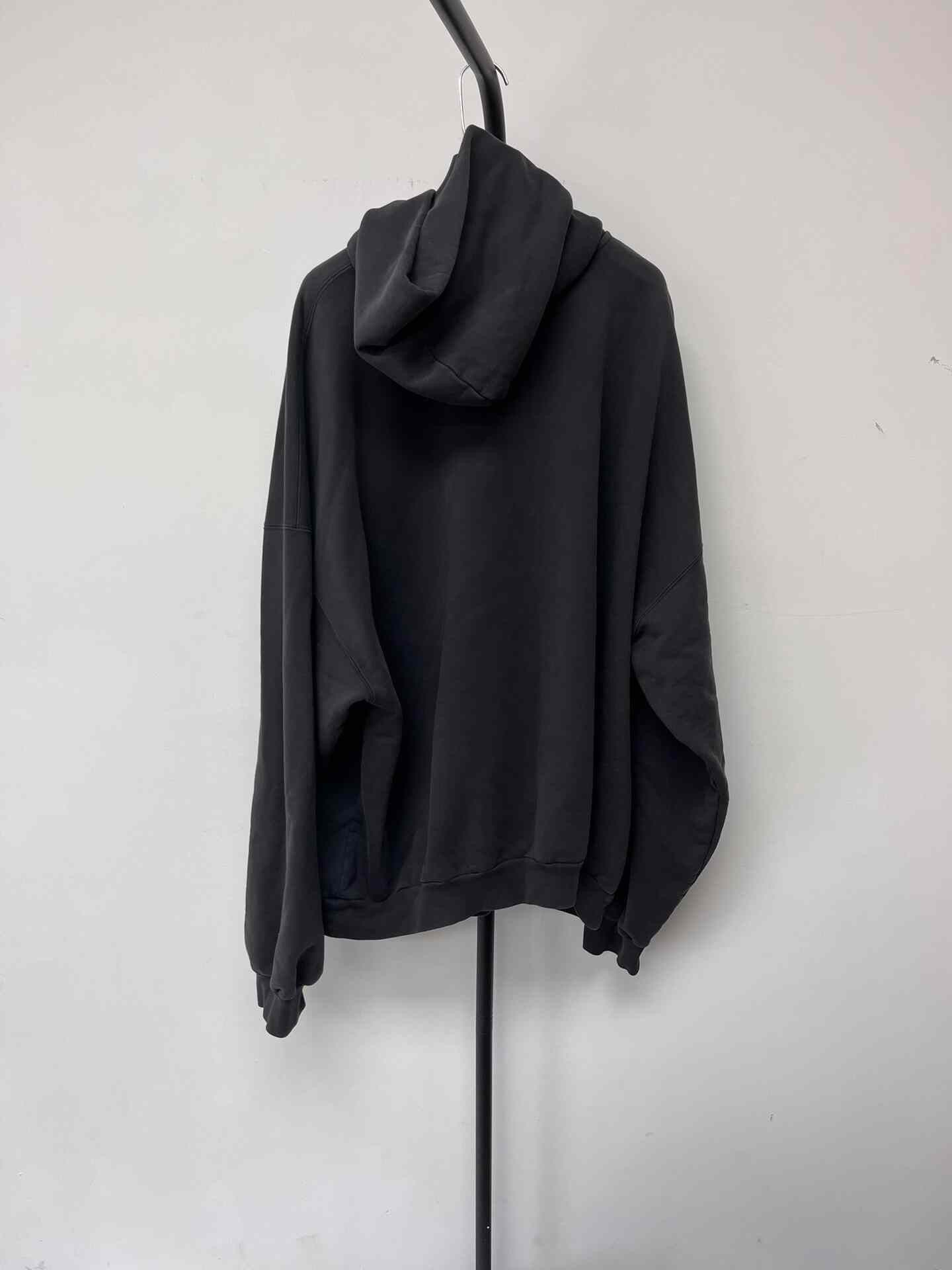 Balenciaga Balenciaga Arched Logo Hoodie Size M Size US M / EU 48-50 / 2 - 3 Thumbnail