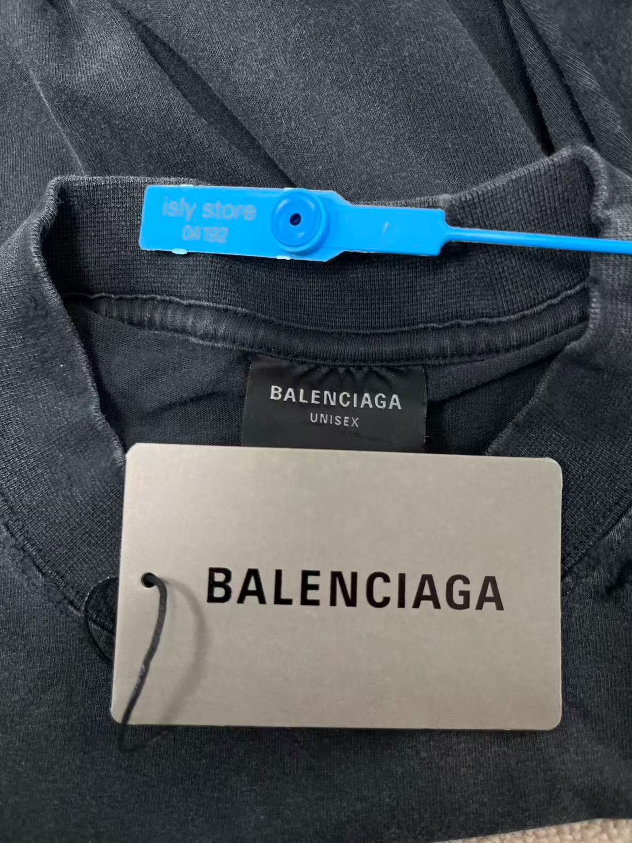 Balenciaga Balenciaga Distressed Tricolor Logo T-Shirt XS Size US XS / EU 42 / 0 - 6 Thumbnail