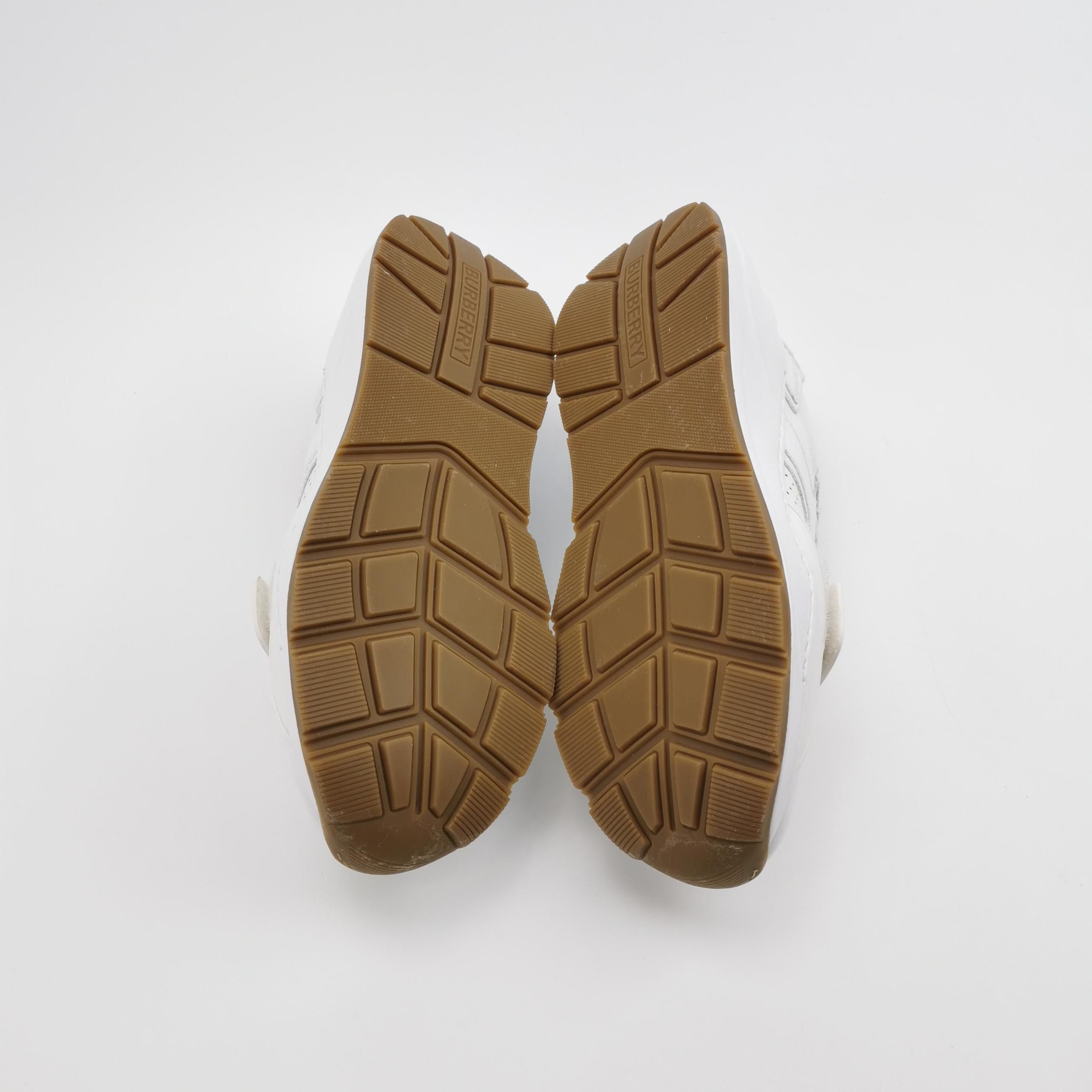 Burberry Burberry Men 7 Lowtop Sneakers Size US 7 / EU 40 - 5 Thumbnail