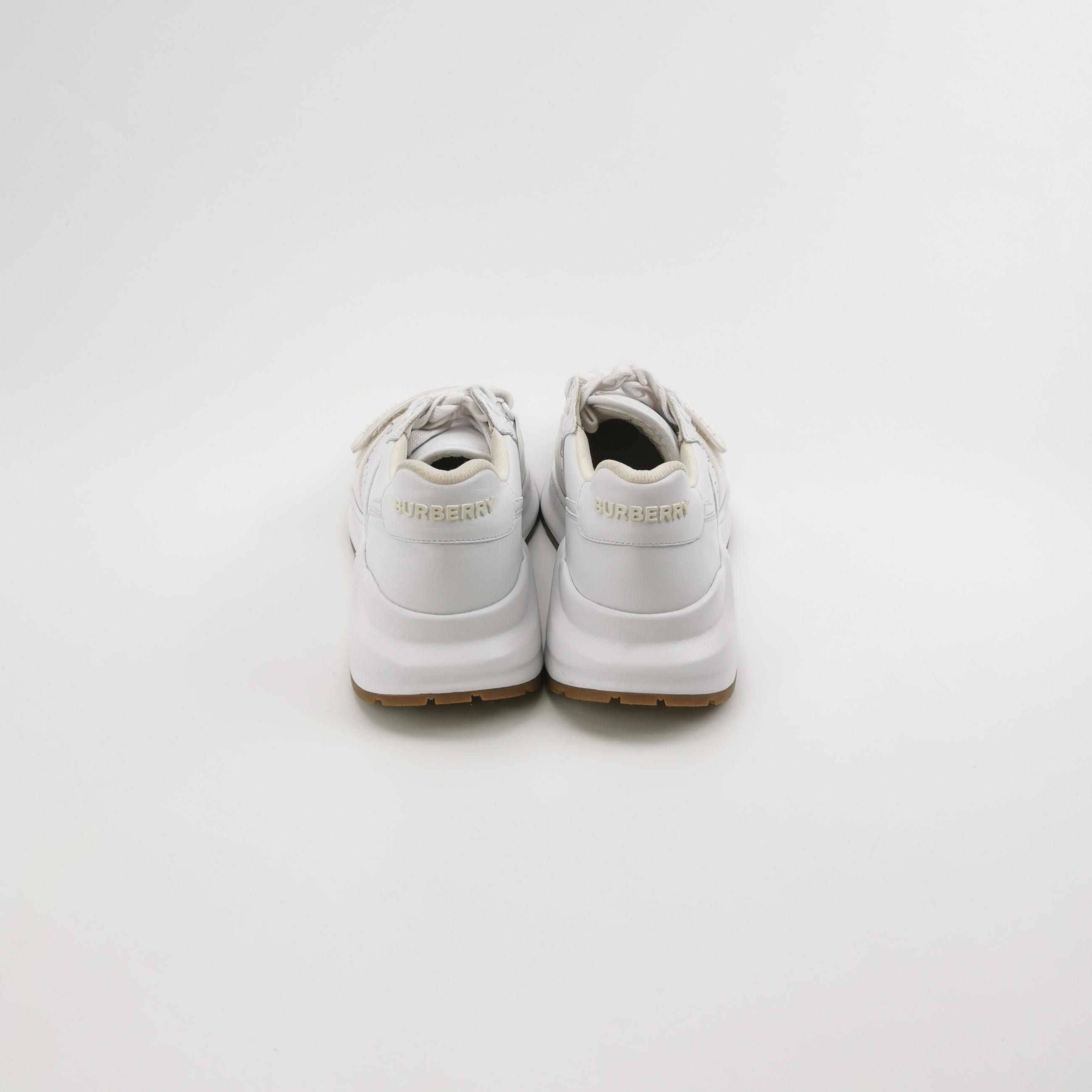 Burberry Burberry Men 7 Lowtop Sneakers Size US 7 / EU 40 - 4 Thumbnail