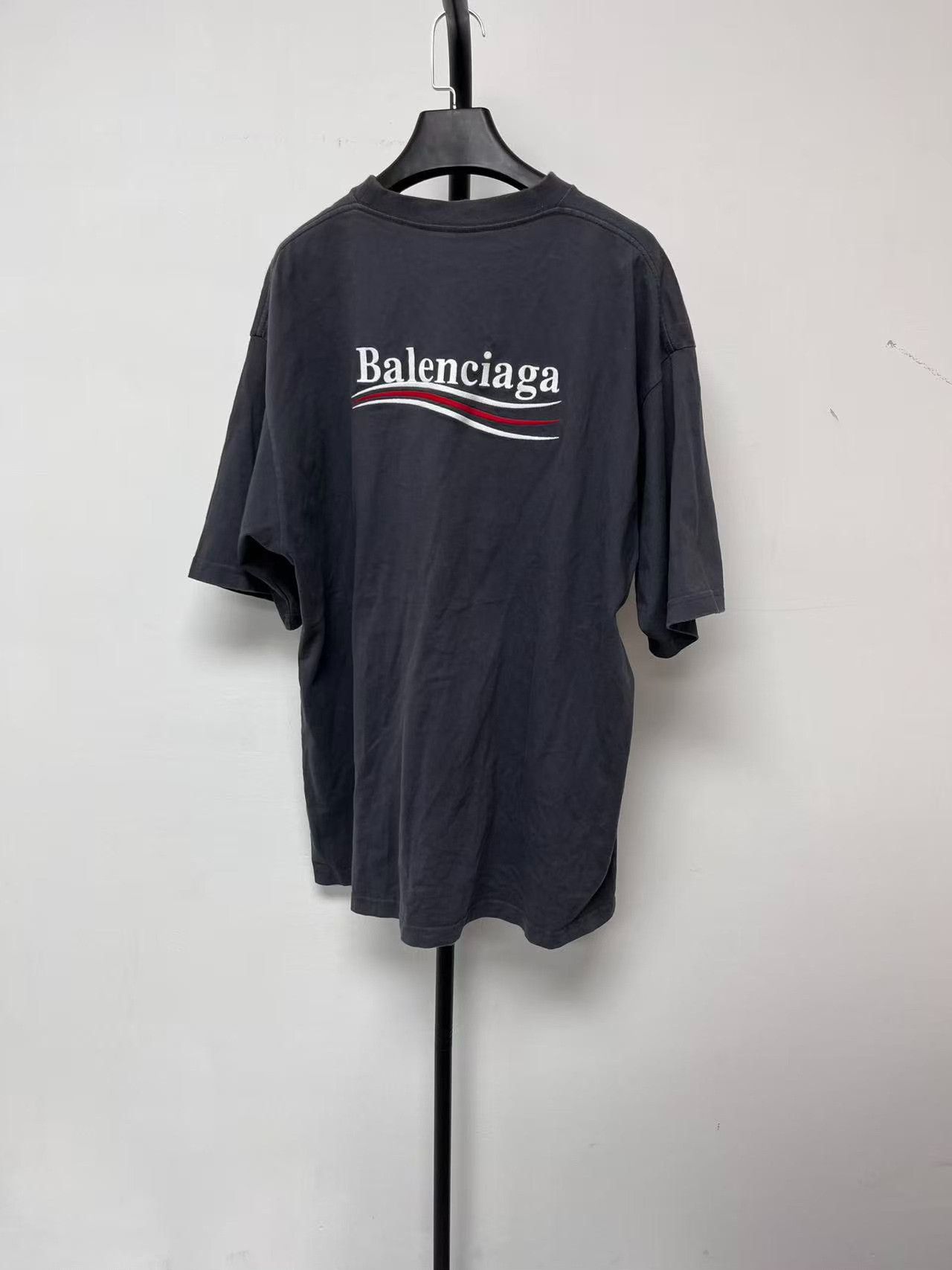 Balenciaga Balenciaga Political Campaign T-Shirt L Size US L / EU 52-54 / 3 - 3 Thumbnail