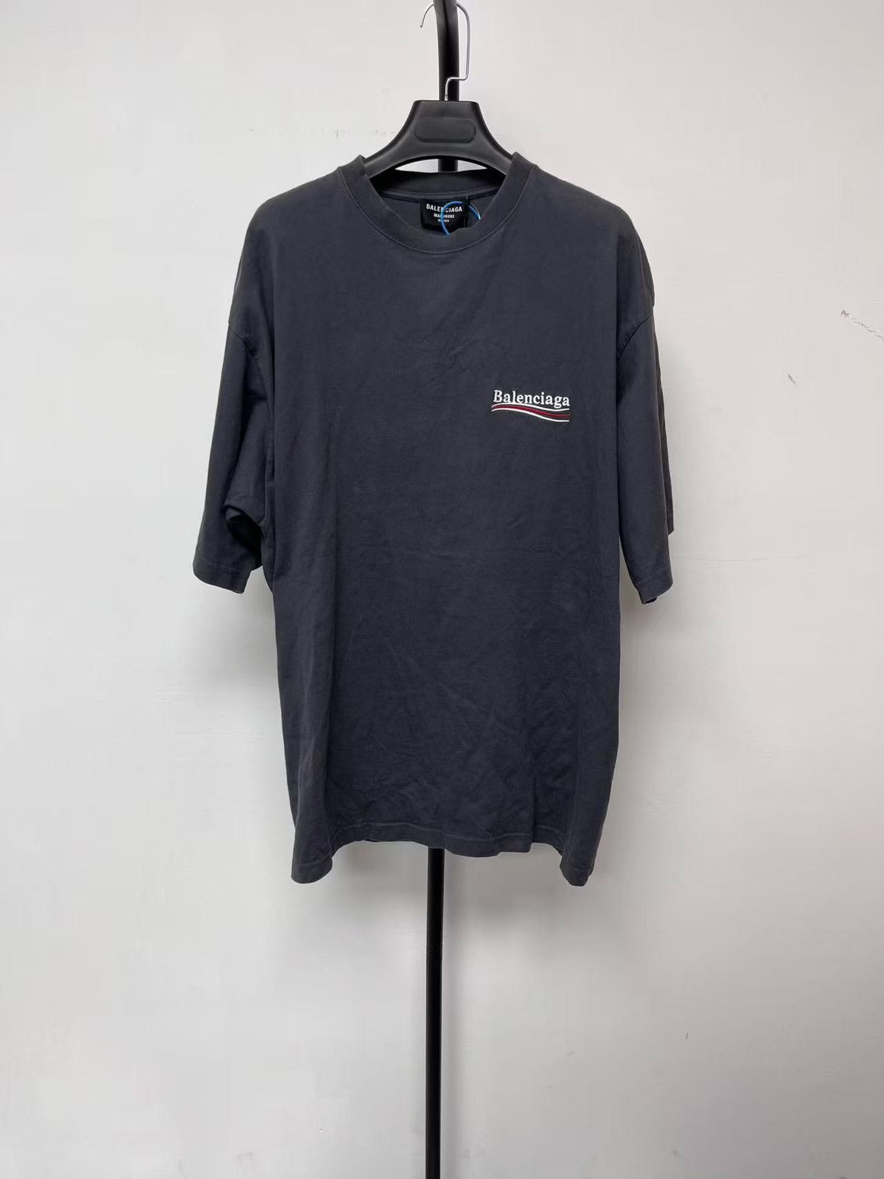 Balenciaga Balenciaga Political Campaign T-Shirt L Size US L / EU 52-54 / 3 - 2 Thumbnail