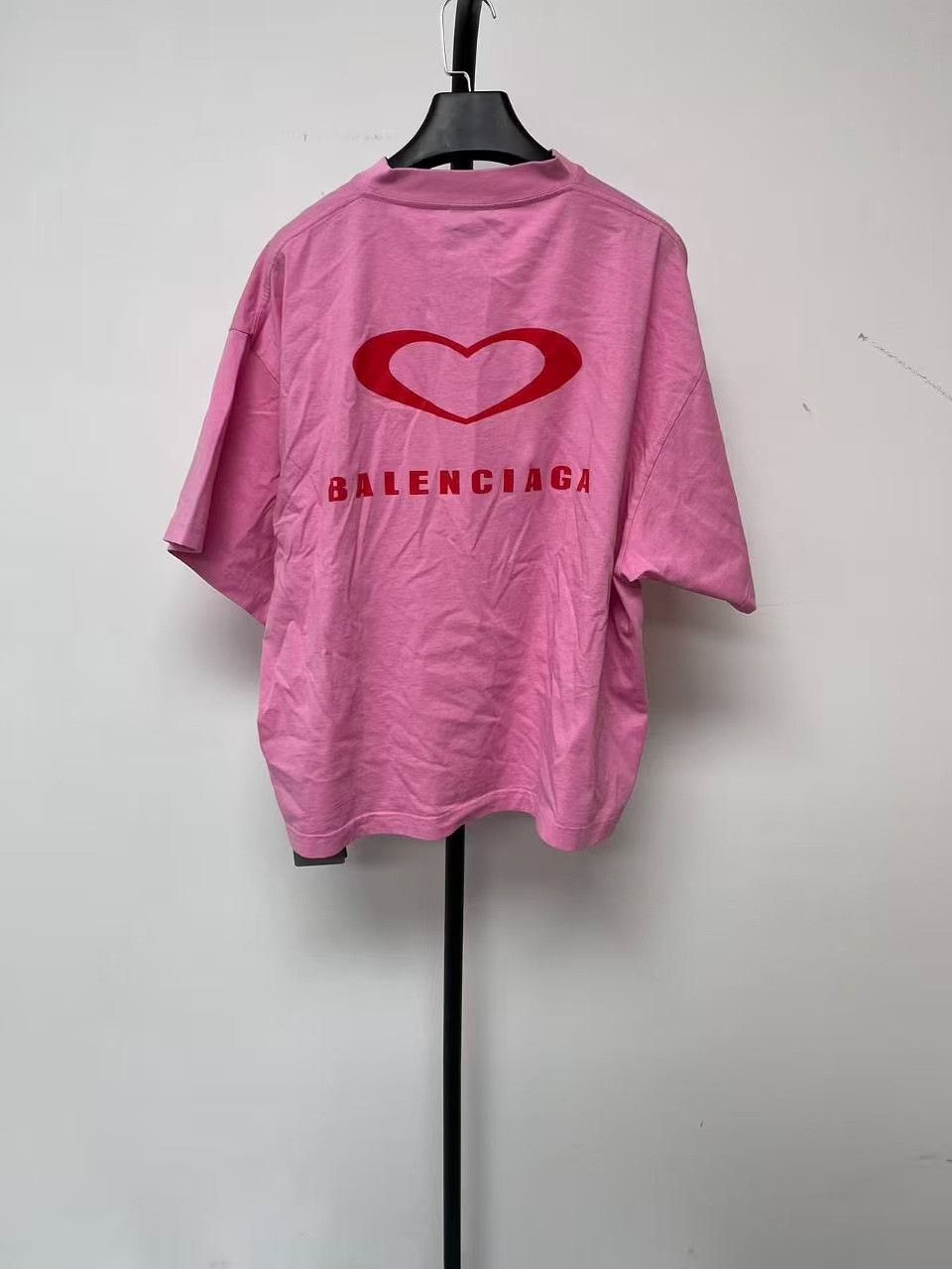 Balenciaga Balenciaga Heart Logo Embroidered T-Shirt Size 2 Size US M / EU 48-50 / 2 - 3 Thumbnail