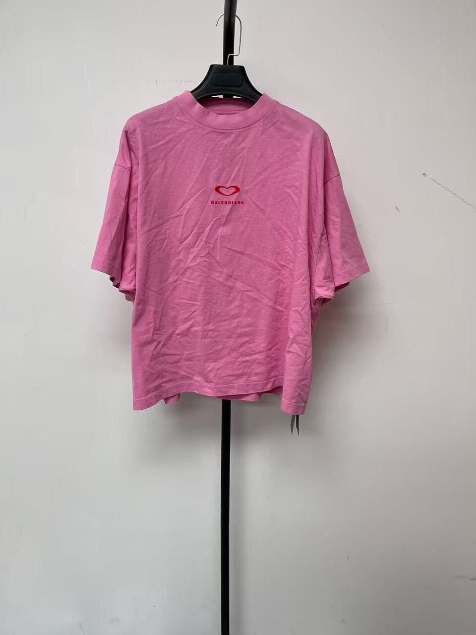 Balenciaga Balenciaga Heart Logo Embroidered T-Shirt Size 2 Size US M / EU 48-50 / 2 - 2 Thumbnail