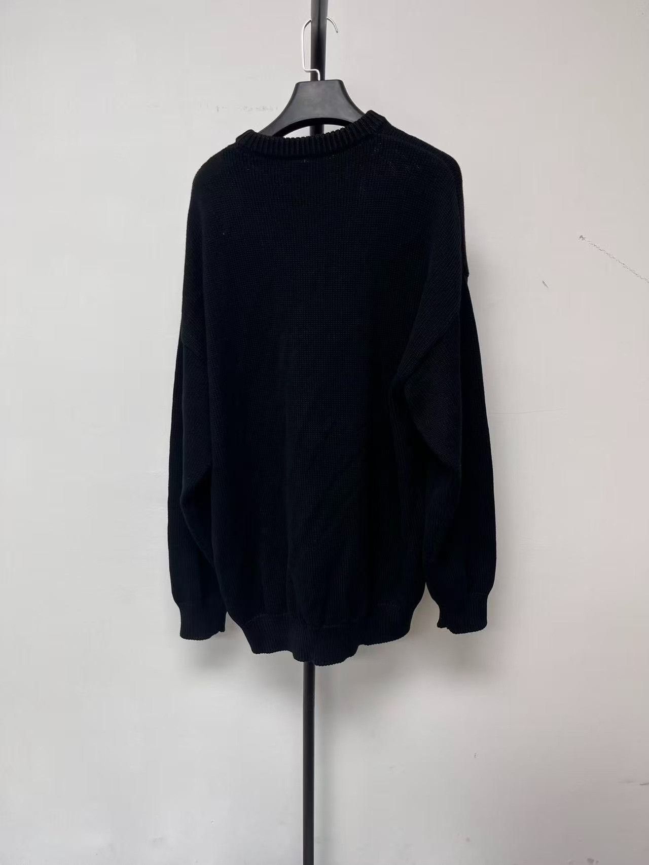 Balenciaga Balenciaga Crest Logo Sweater XS Size US XS / EU 42 / 0 - 3 Thumbnail