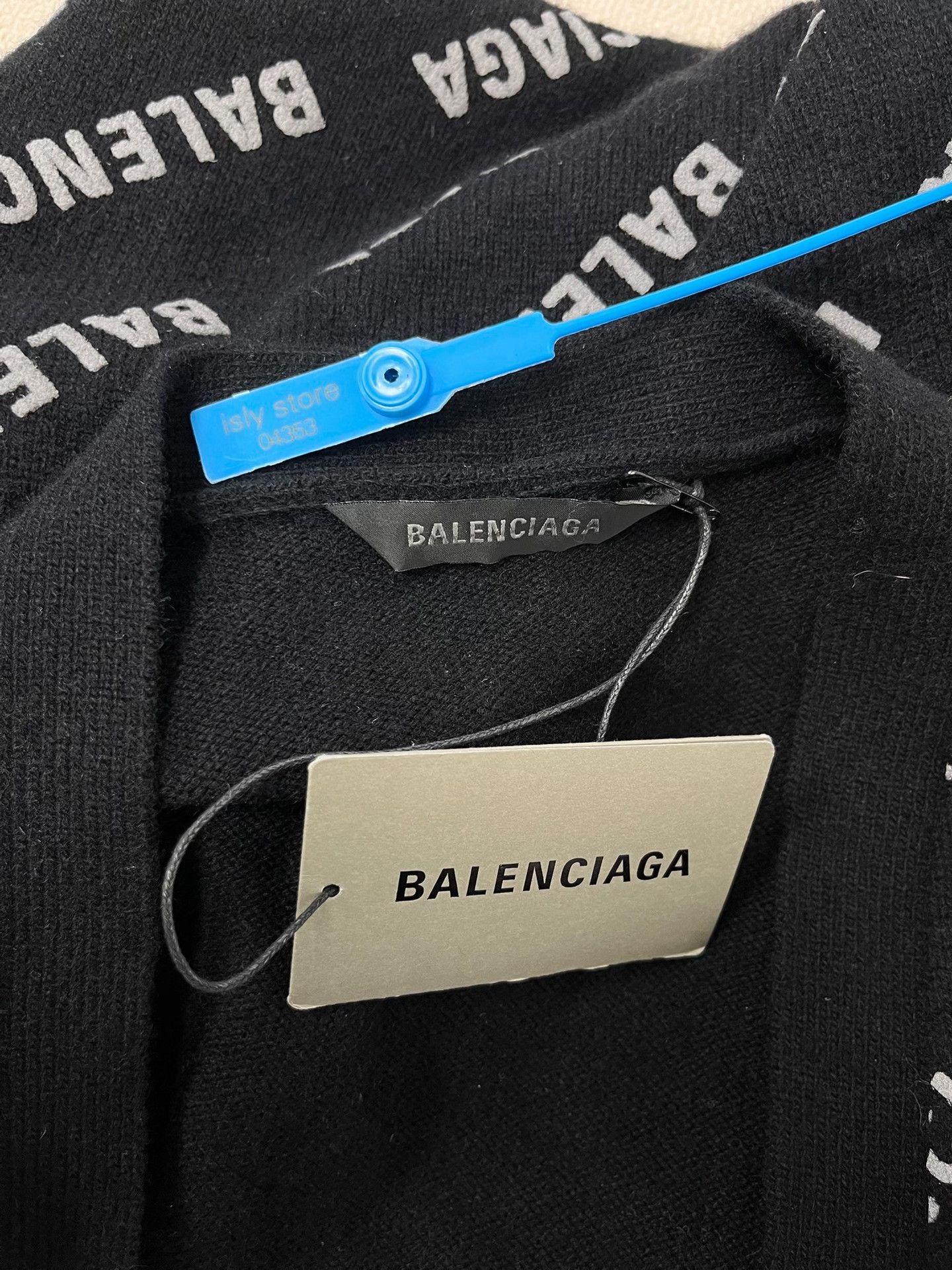 Balenciaga Balenciaga Logo Intarsia Wool Cardigan S Size S / US 4 / IT 40 - 6 Thumbnail