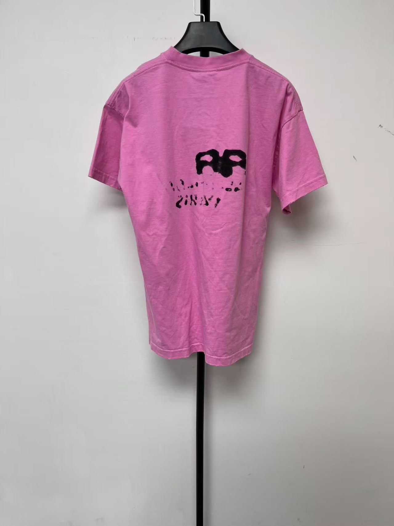Balenciaga Balenciaga Graffiti Logo T-Shirt S Size S / US 4 / IT 40 - 3 Thumbnail
