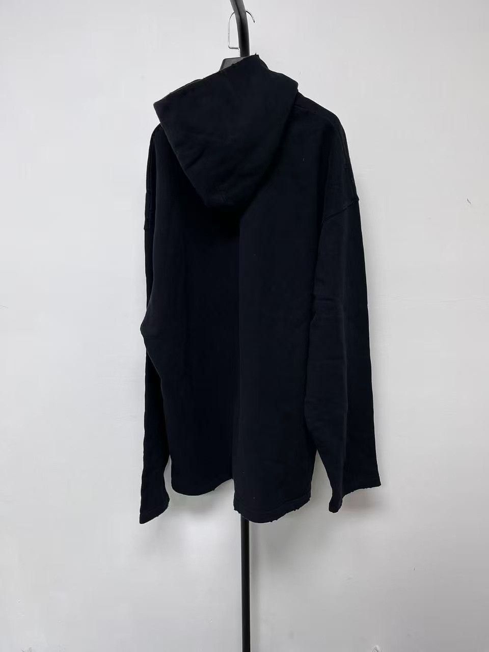 Balenciaga Balenciaga FREE Print Fleece Hoodie US M Size US M / EU 48-50 / 2 - 3 Thumbnail