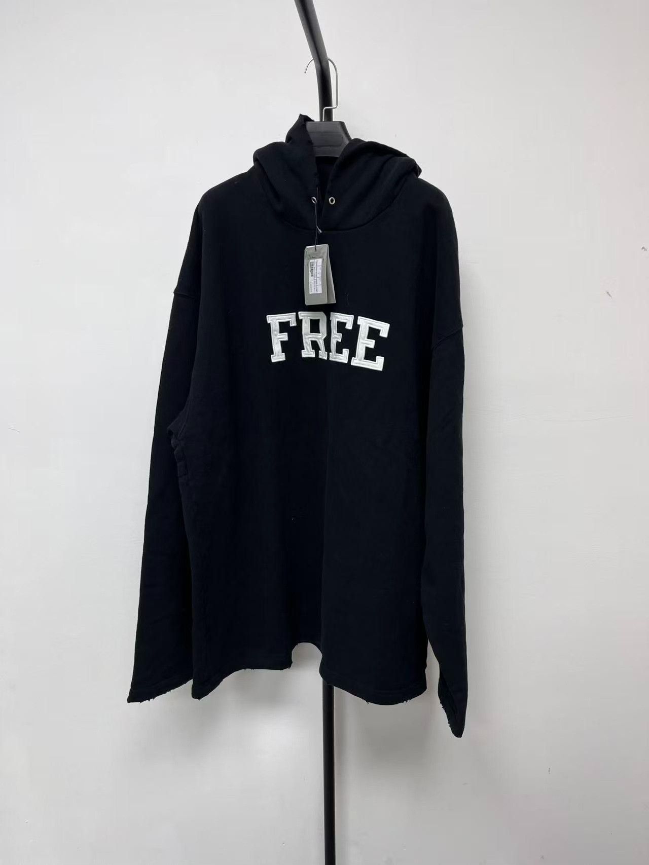 Balenciaga Balenciaga FREE Print Fleece Hoodie US M Size US M / EU 48-50 / 2 - 2 Thumbnail