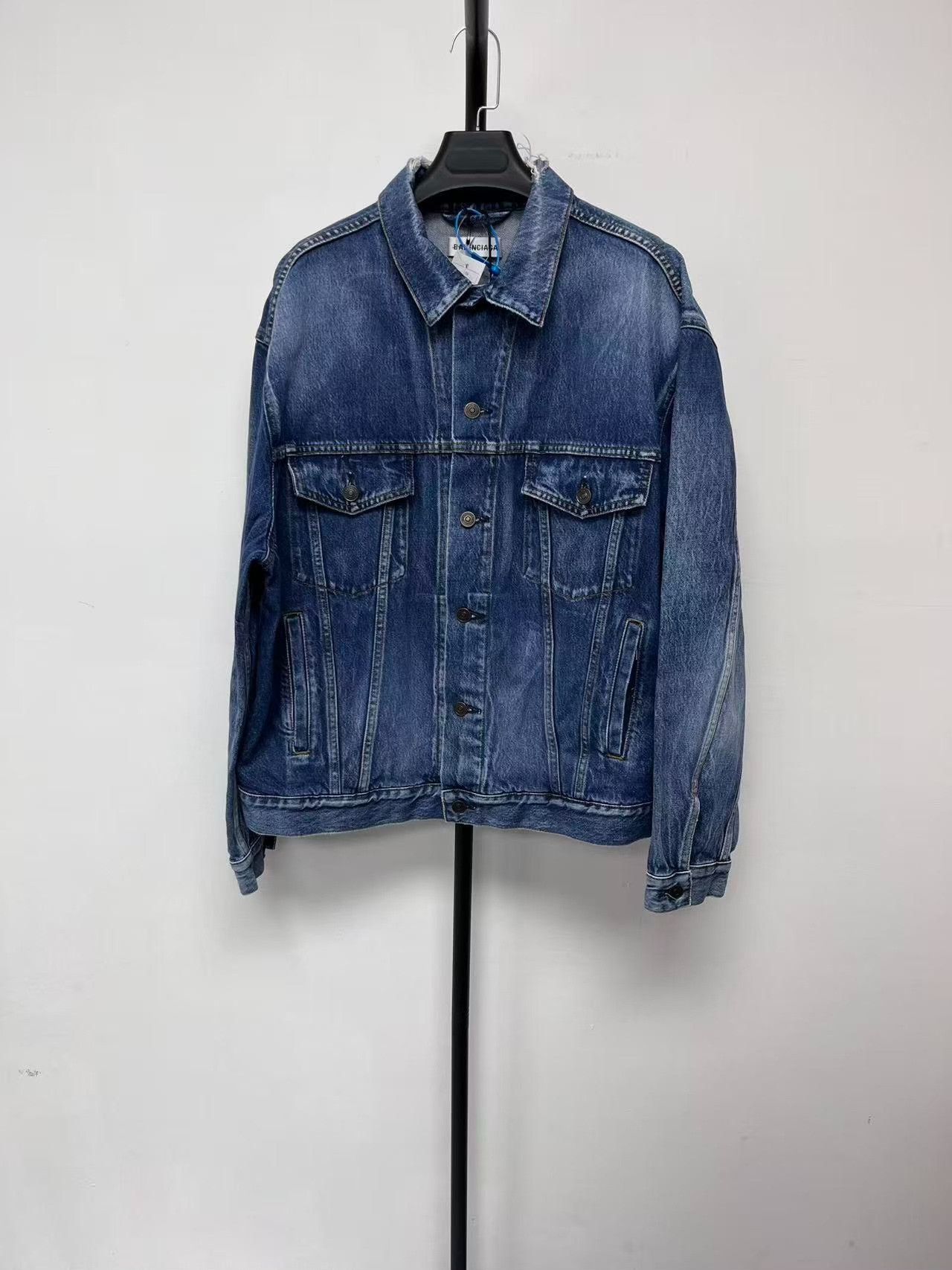 Balenciaga Balenciaga Back Logo Denim Jacket 40 Size M / US 6-8 / IT 42-44 - 3 Thumbnail