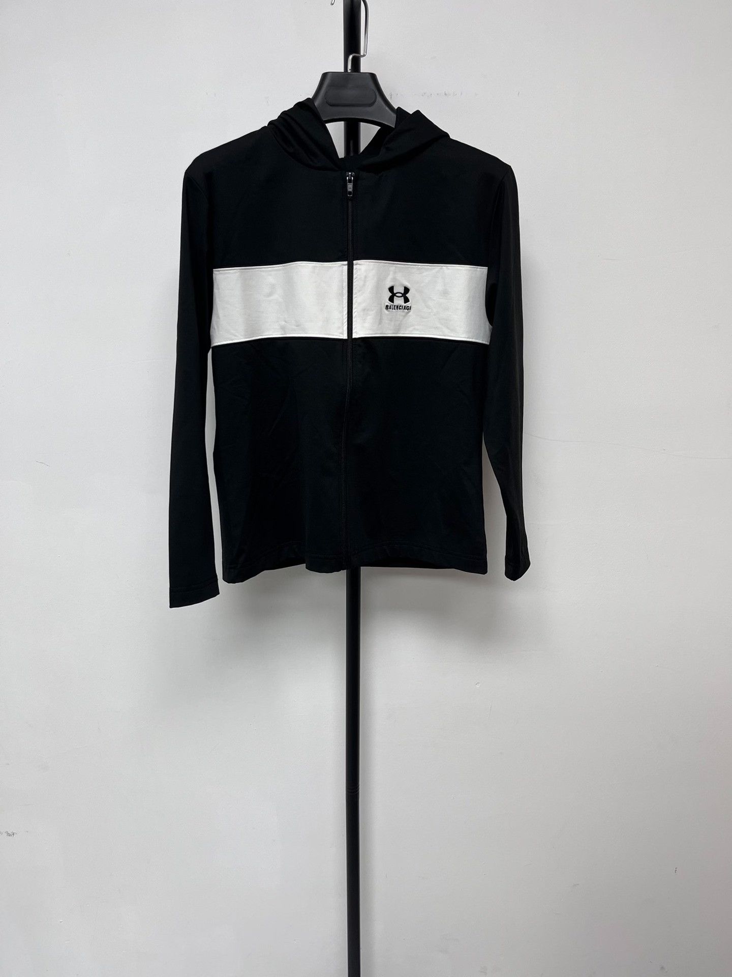 Balenciaga Balenciaga x Under Armour Logo Zip Hoodie Size M Size US M / EU 48-50 / 2 - 2 Thumbnail