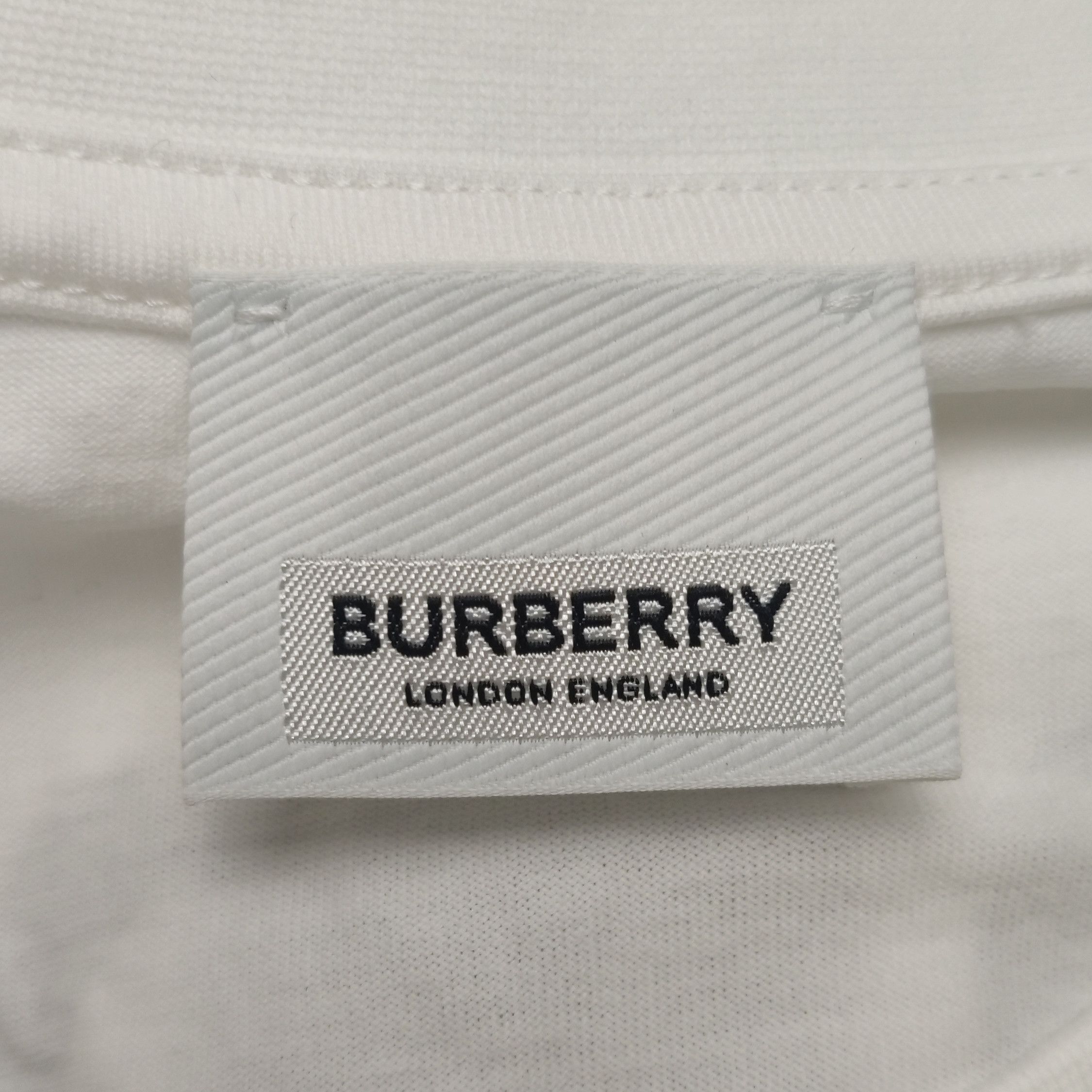 Burberry Burberry Men s Short Sleeve Shirts Size US S / EU 44-46 / 1 - 5 Thumbnail