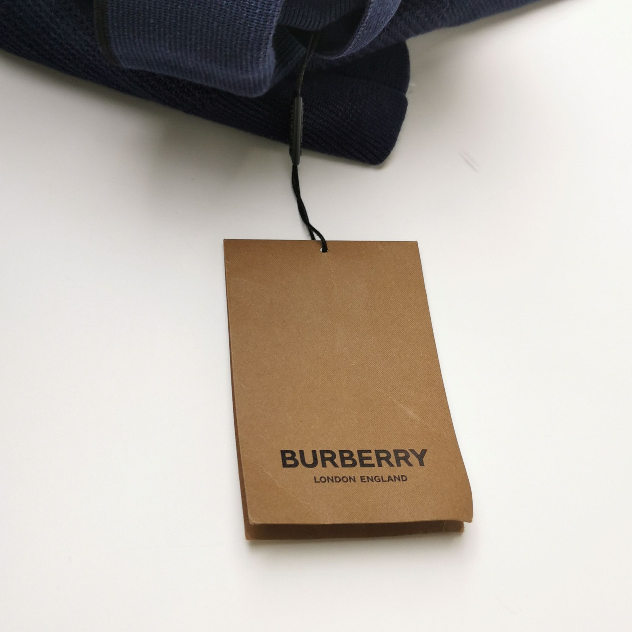 Burberry Burberry Men s Sweaters Knitwear Size US S / EU 44-46 / 1 - 4 Thumbnail