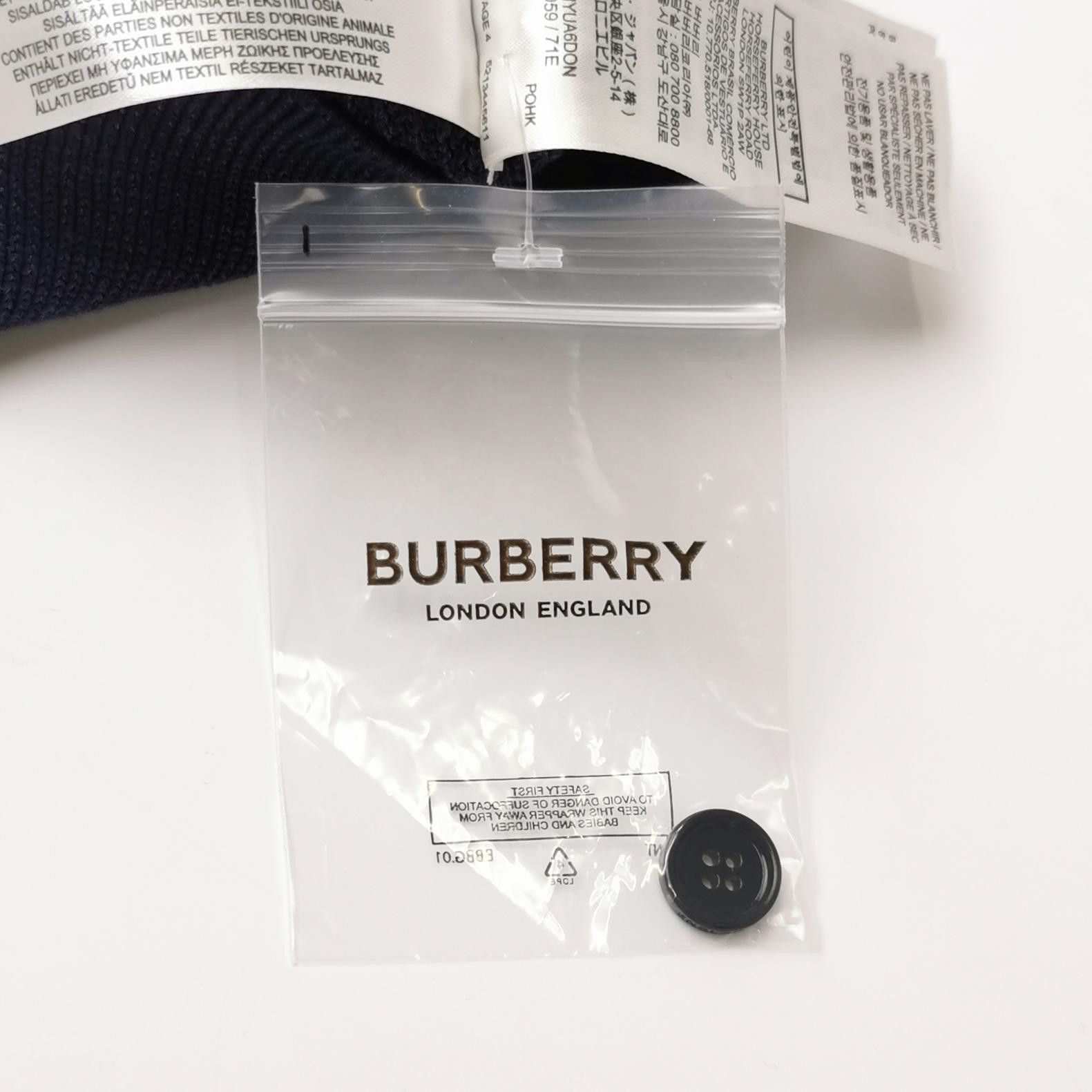 Burberry Burberry Men s Sweaters Knitwear Size US S / EU 44-46 / 1 - 5 Thumbnail