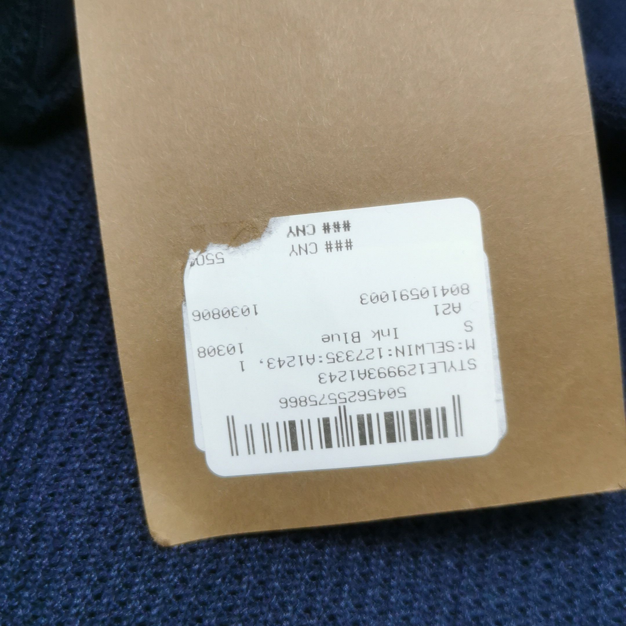 Burberry Burberry Men s Sweaters Knitwear Size US S / EU 44-46 / 1 - 11 Thumbnail