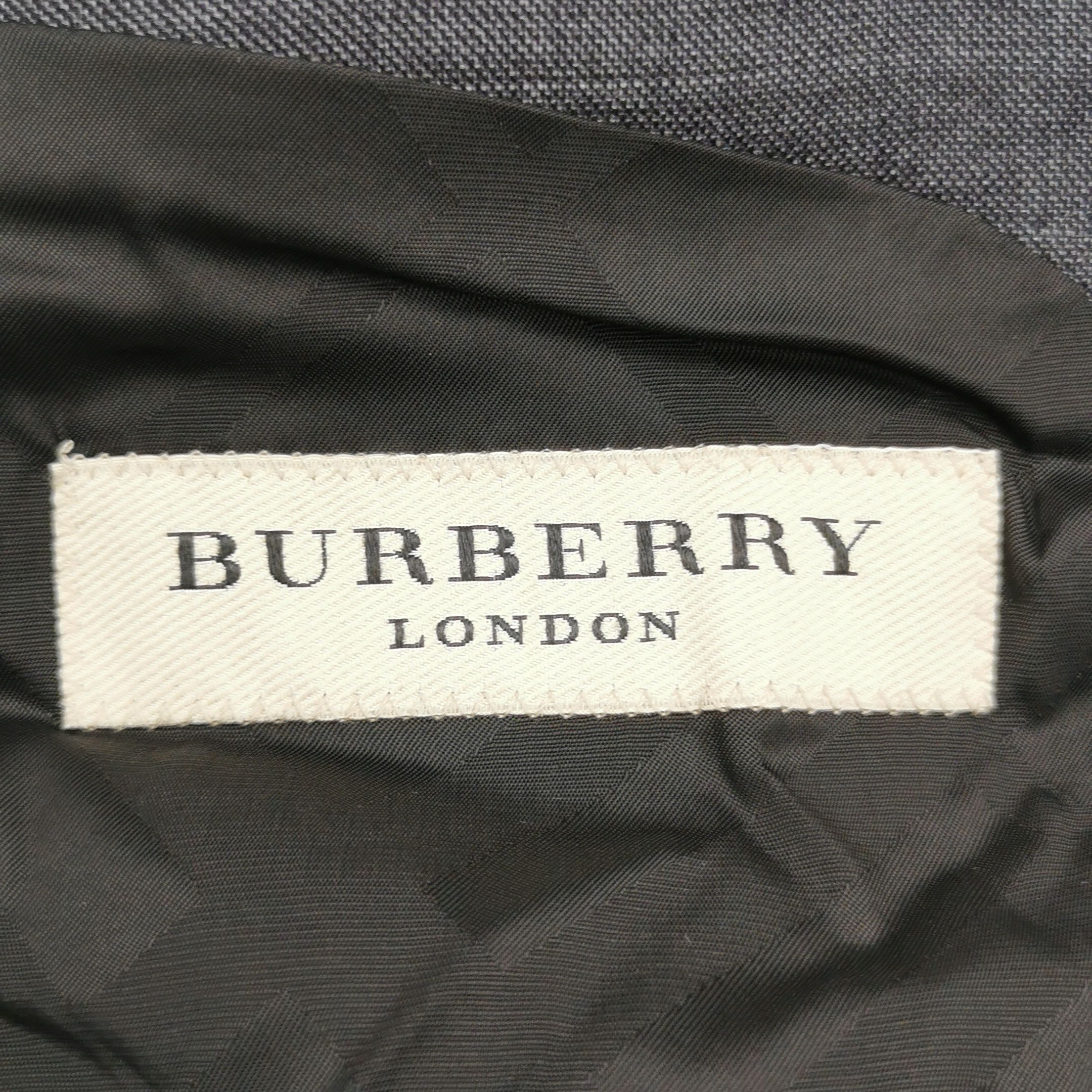 Burberry Burberry Men s Light Jackets Size US S / EU 44-46 / 1 - 5 Thumbnail