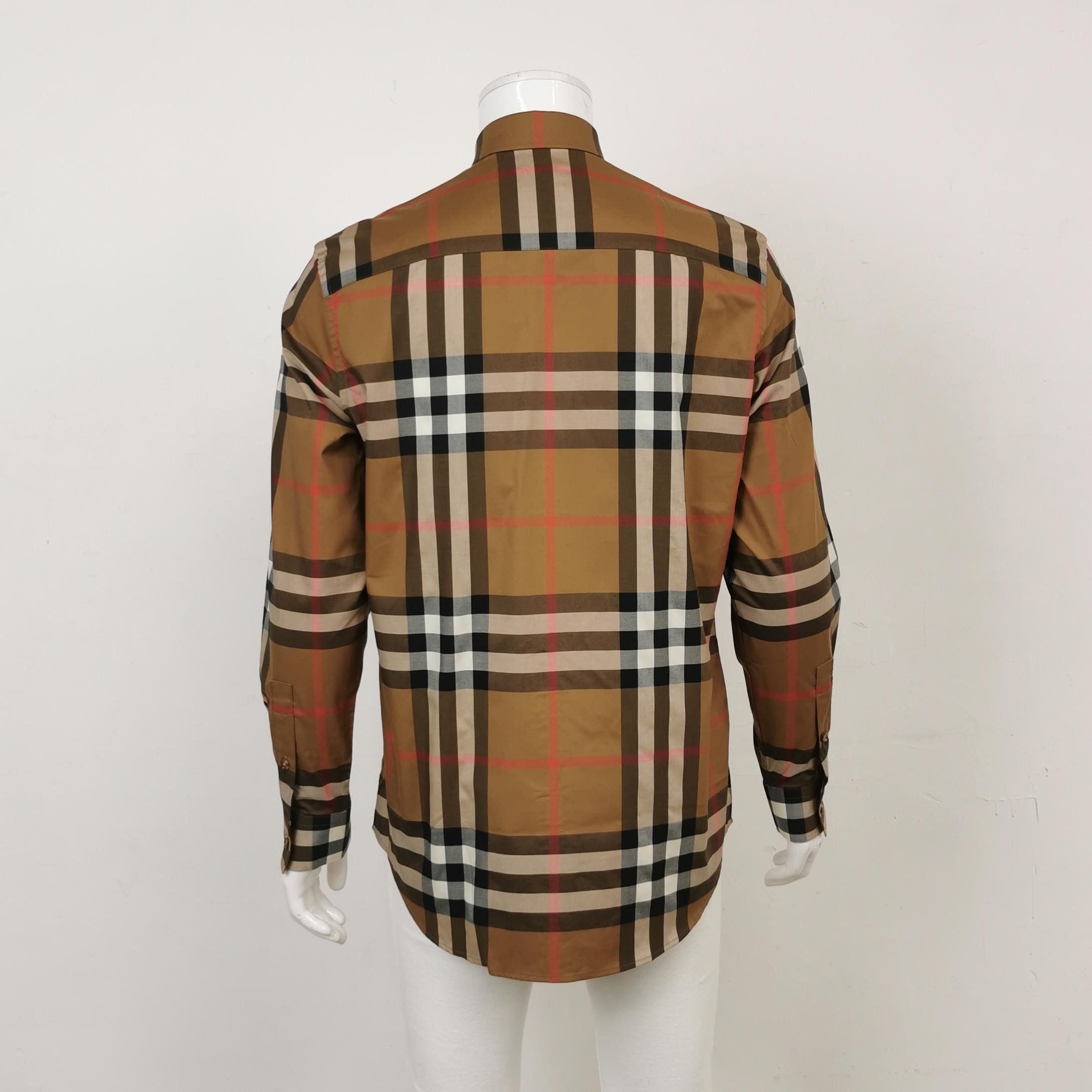 Burberry Burberry Men m Button Ups Size US M / EU 48-50 / 2 - 2 Thumbnail