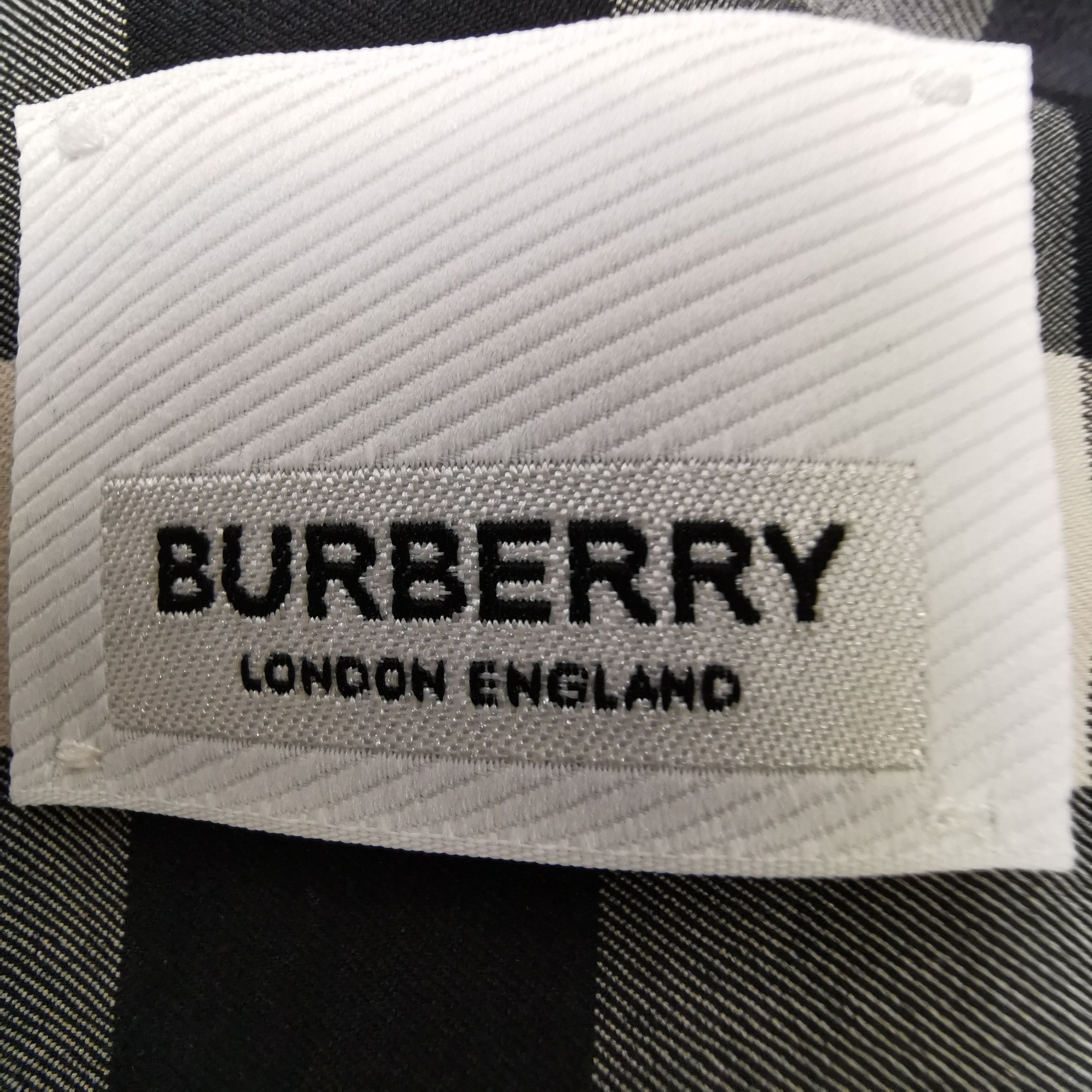 Burberry Burberry Men l Button Ups Size US L / EU 52-54 / 3 - 5 Thumbnail
