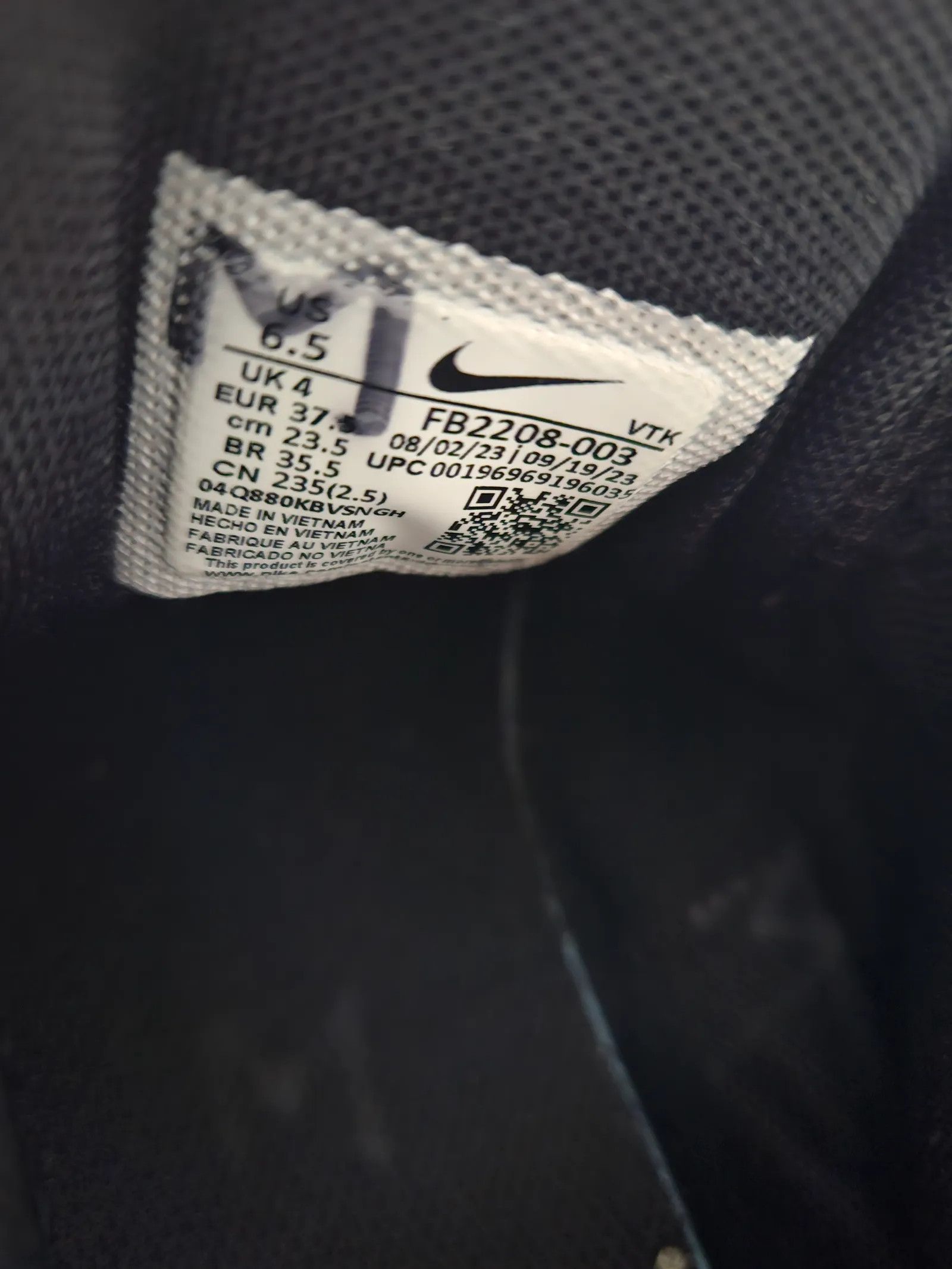 Nike Nike Sneakers Size US 7.5 / IT 37.5 - 2 Thumbnail