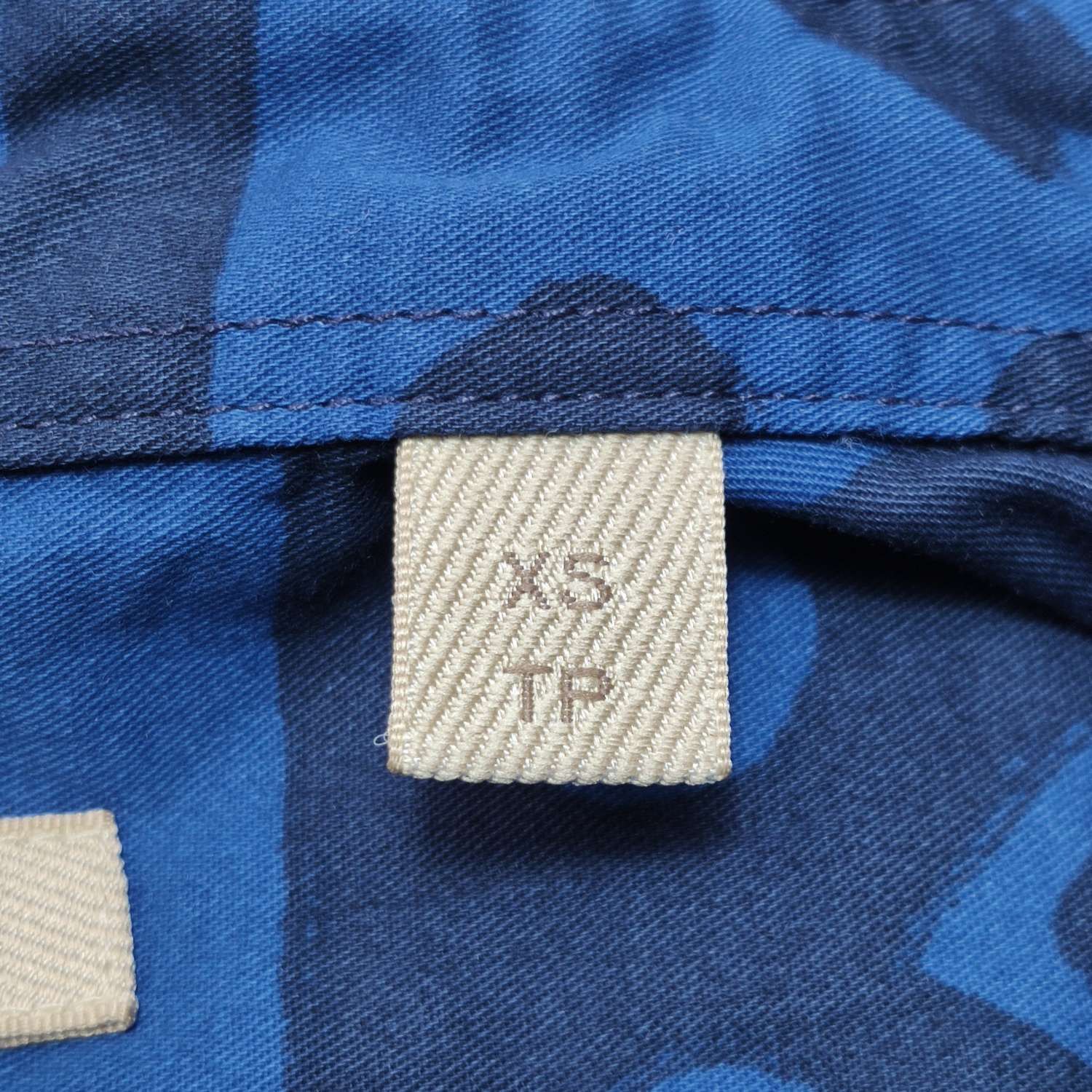 Burberry Burberry Men xs Button Ups Size US XS / EU 42 / 0 - 6 Thumbnail