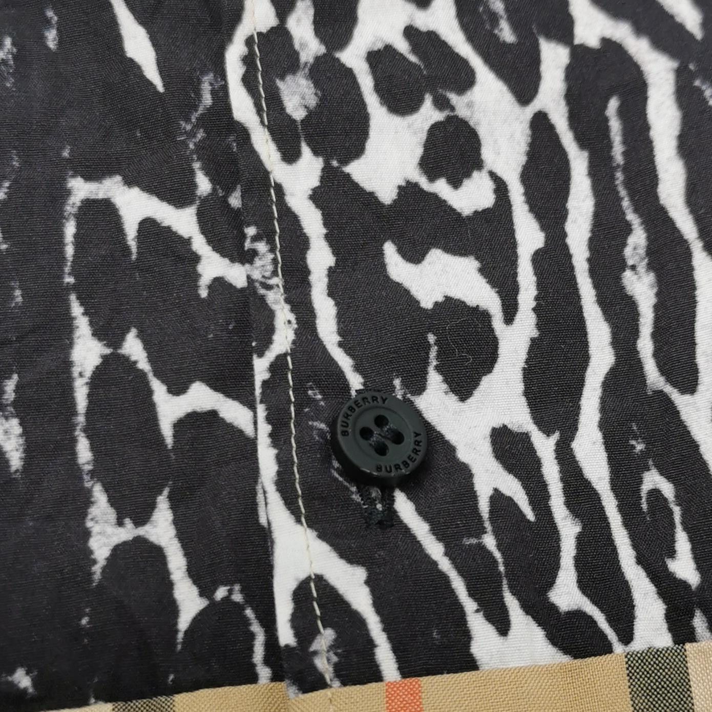 Burberry Burberry Men m Button Ups Size US M / EU 48-50 / 2 - 3 Thumbnail