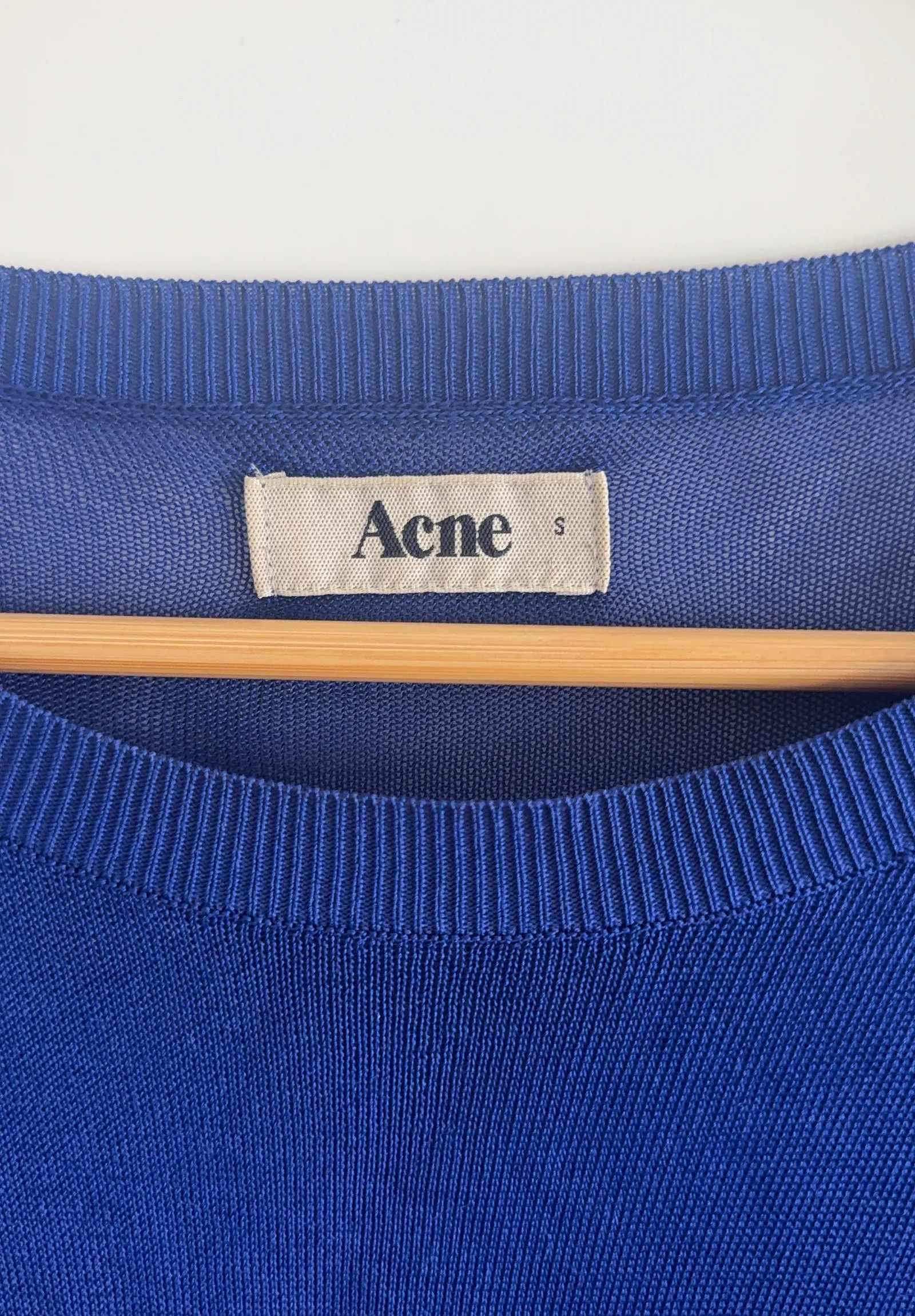 Acne Studios Acne Studios Lia plain visc Sweater Size S / US 4 / IT 40 - 2 Thumbnail