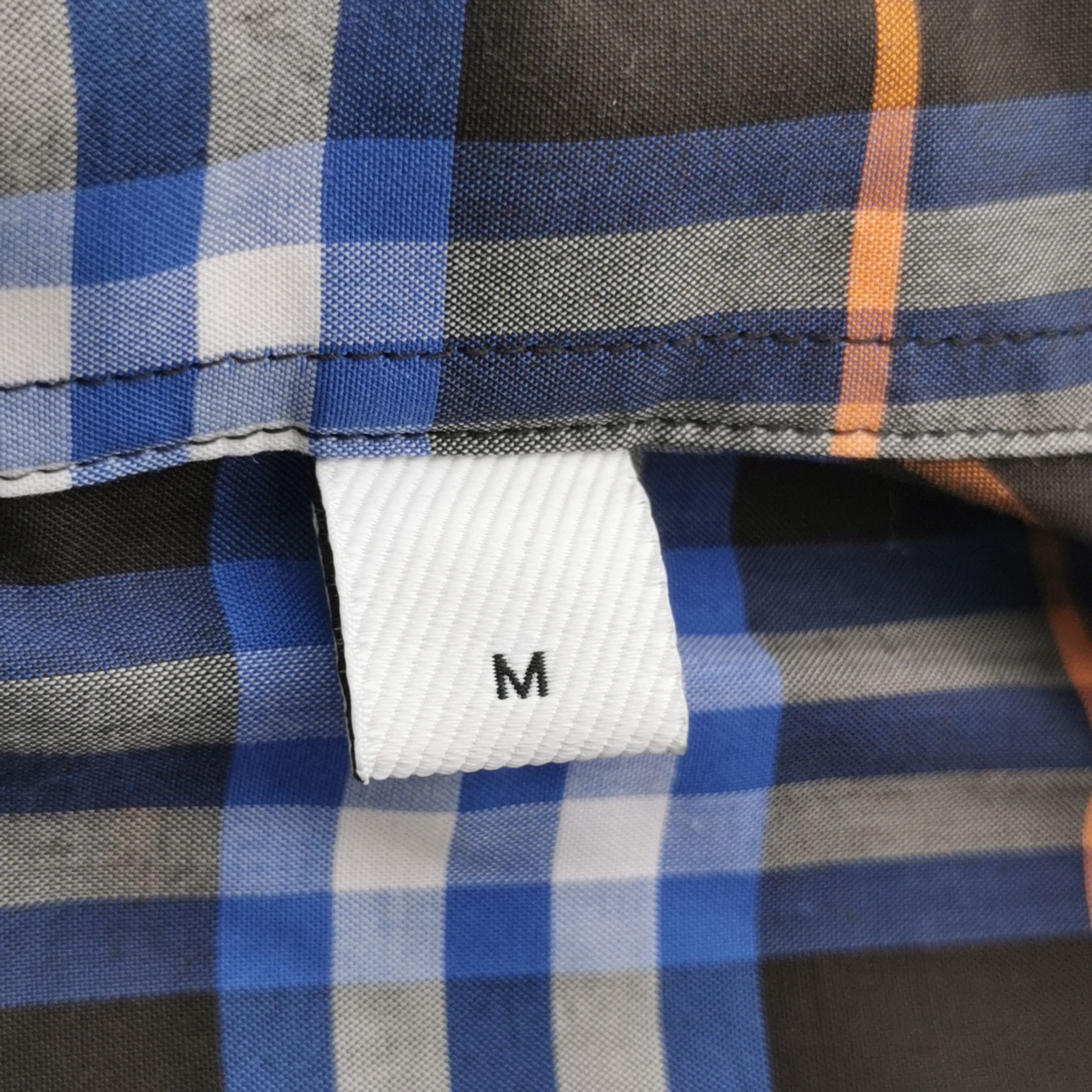 Burberry Burberry Men m Button Ups Size US M / EU 48-50 / 2 - 7 Thumbnail