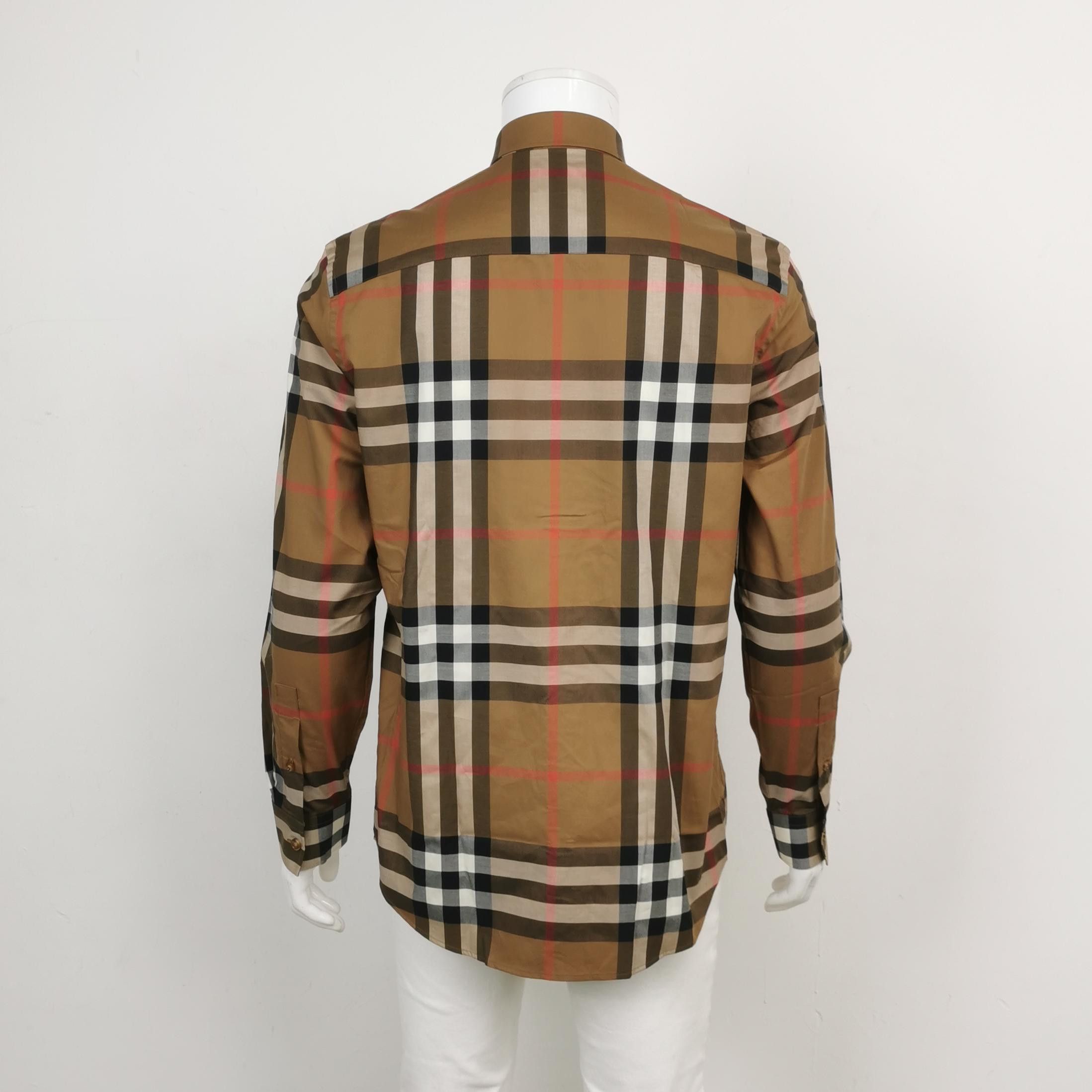 Burberry Burberry Men m Button Ups Size US M / EU 48-50 / 2 - 2 Thumbnail