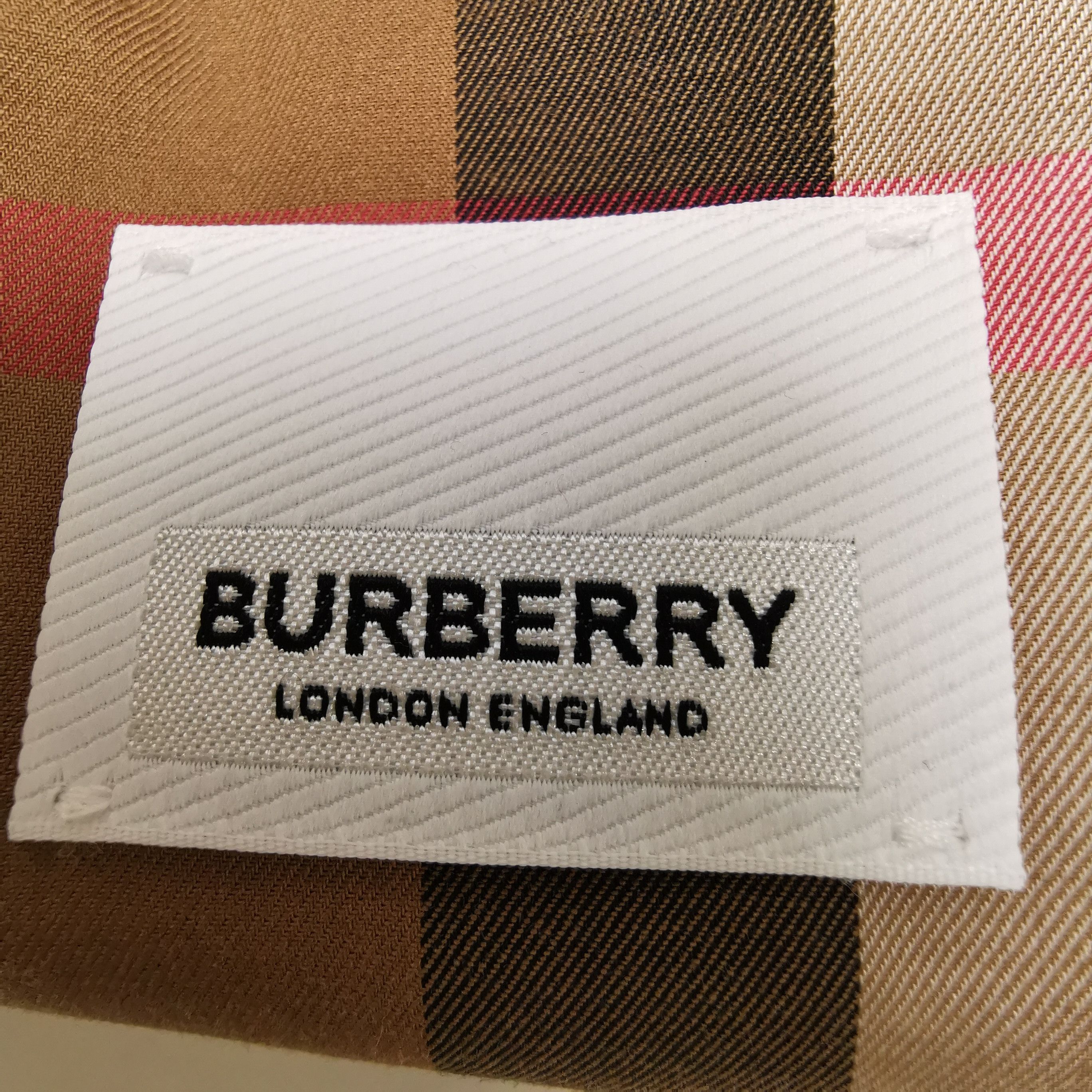 Burberry Burberry Men m Button Ups Size US M / EU 48-50 / 2 - 5 Thumbnail