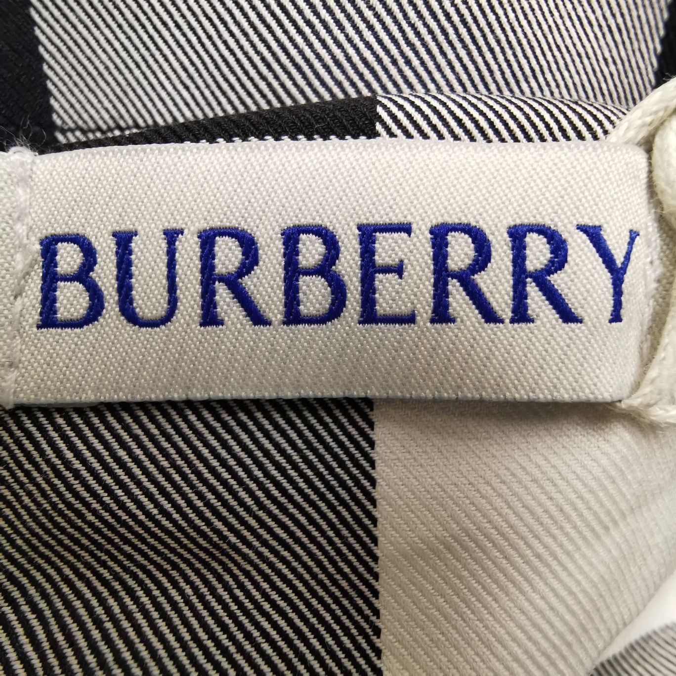 Burberry Burberry Men l Button Ups Size US L / EU 52-54 / 3 - 5 Thumbnail