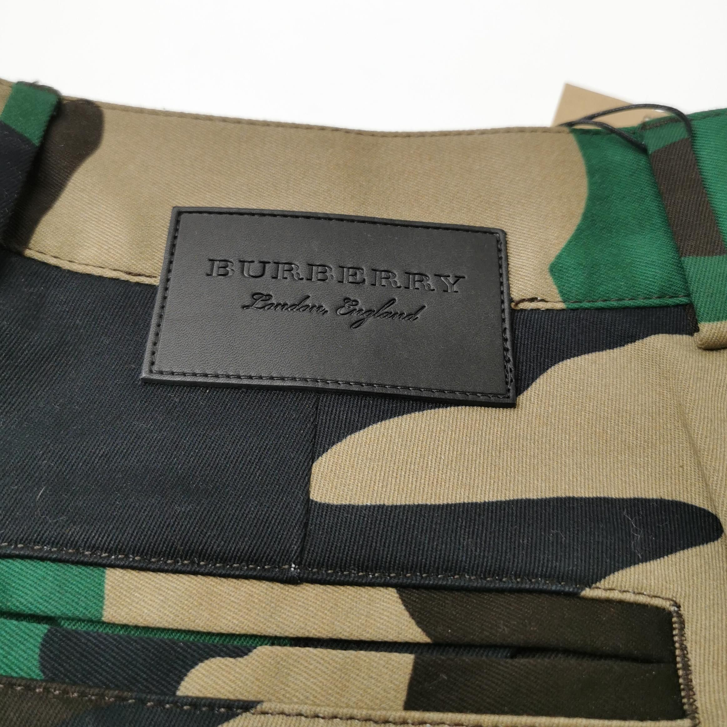 Burberry Burberry Men 26 Casual Pants Size US 26 / EU 42 - 3 Thumbnail