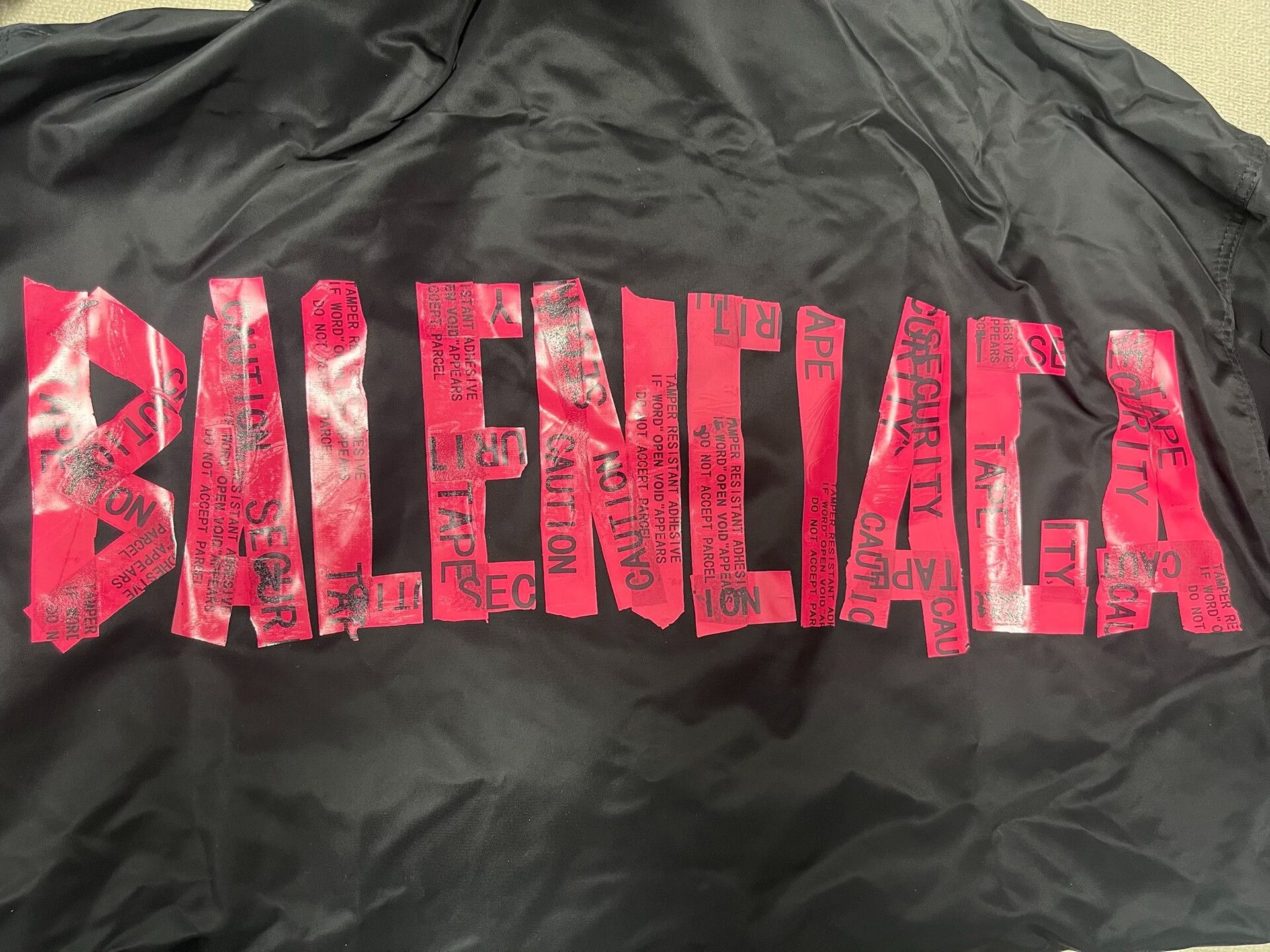 Balenciaga Balenciaga Tape Logo Hooded Jacket Size M Size US M / EU 48-50 / 2 - 4 Thumbnail