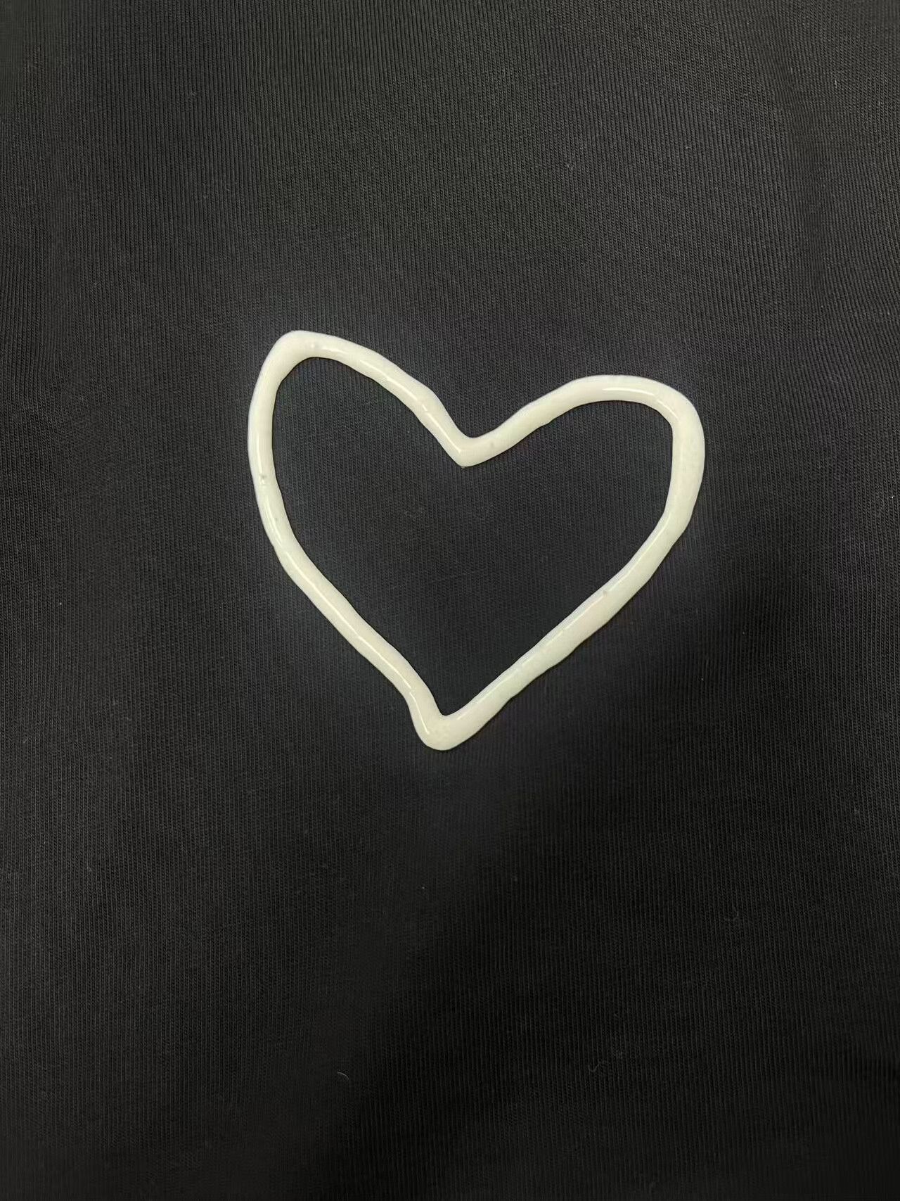 Balenciaga Balenciaga Heart Graphic T-Shirt M Size US M / EU 48-50 / 2 - 4 Thumbnail