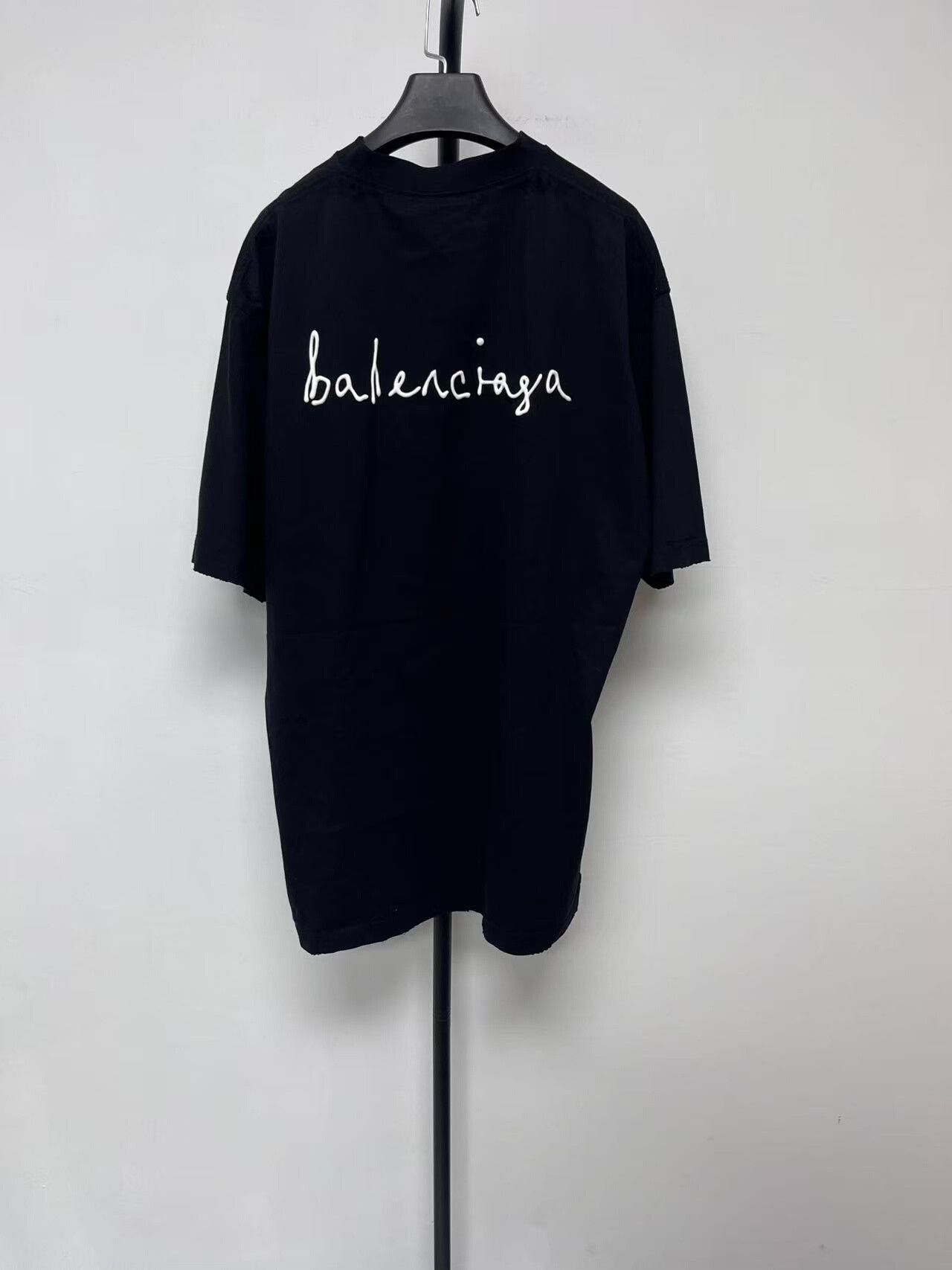 Balenciaga Balenciaga Heart Graphic T-Shirt M Size US M / EU 48-50 / 2 - 3 Thumbnail