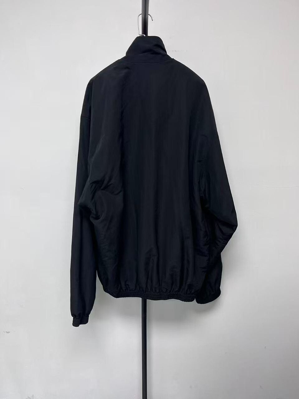 Balenciaga Balenciaga Sporty B Track Jacket Size 3 Size US L / EU 52-54 / 3 - 3 Thumbnail