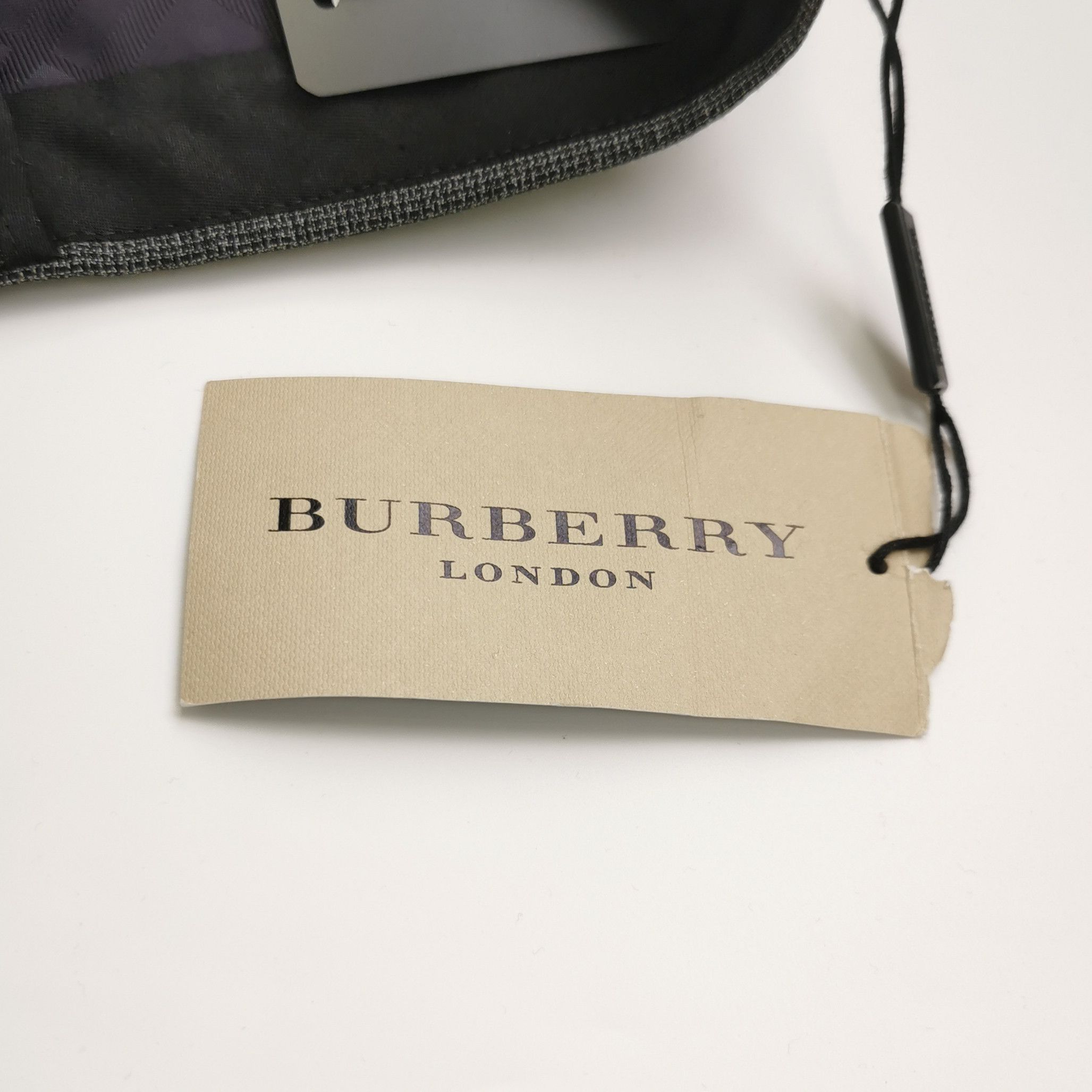 Burberry Burberry Men 30 Casual Pants Size US 30 / EU 46 - 3 Thumbnail