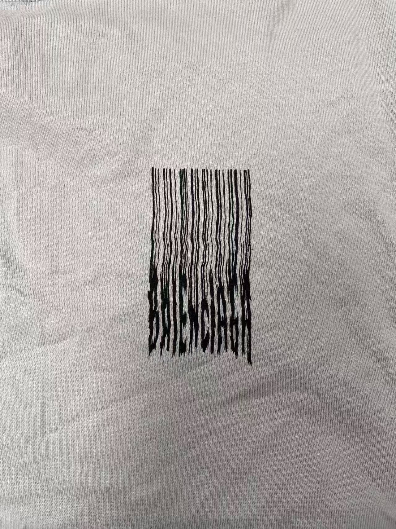 Balenciaga Balenciaga Barcode Logo Unifit T-Shirt XXS Size US XXS / EU 40 - 4 Thumbnail