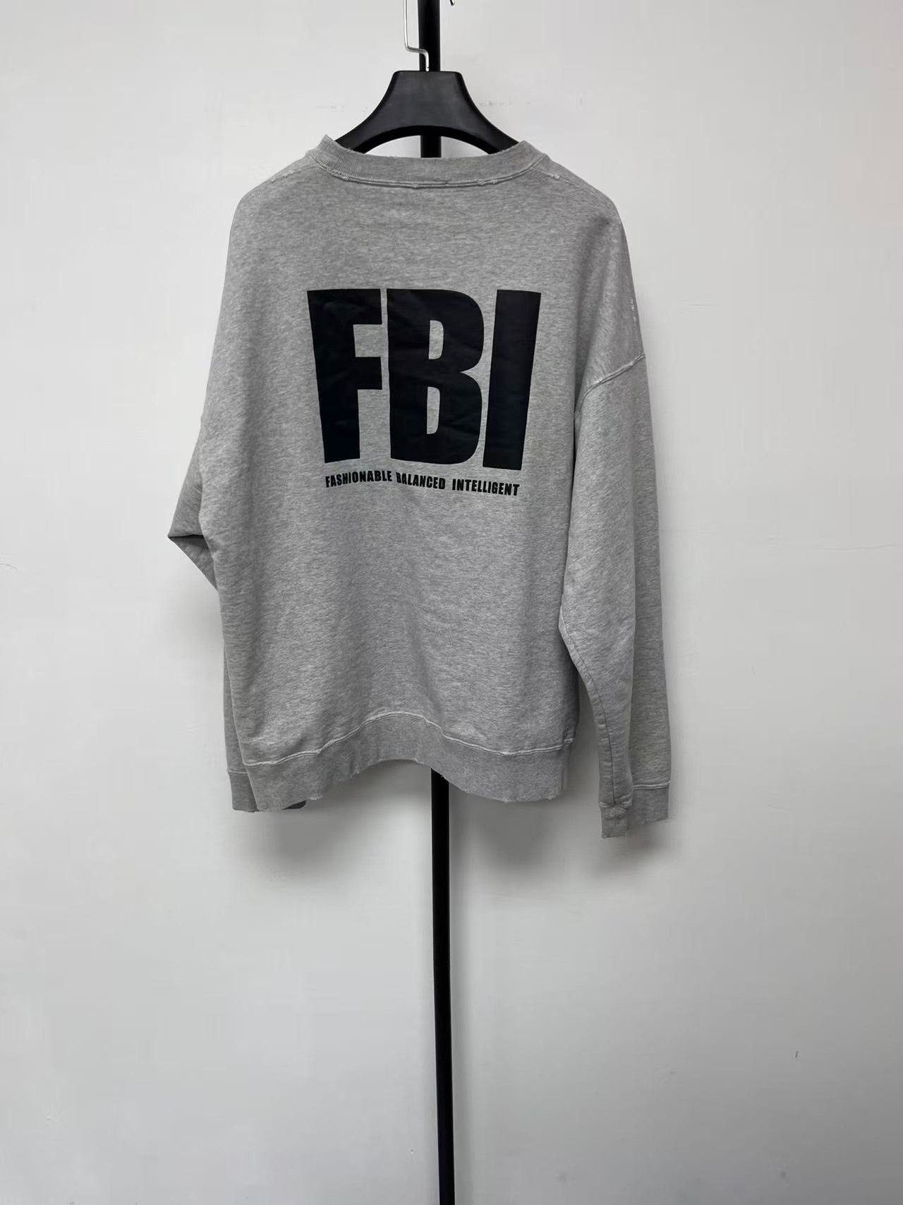 Balenciaga Balenciaga FBI Print Sweatshirt S Size S / US 4 / IT 40 - 3 Thumbnail
