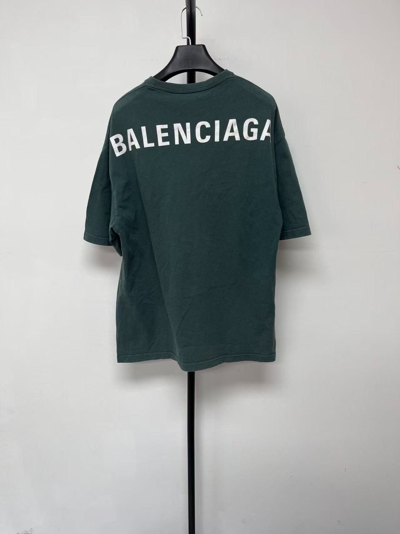 Balenciaga Balenciaga Green Logo Print T-Shirt XS Size US XS / EU 42 / 0 - 2 Thumbnail