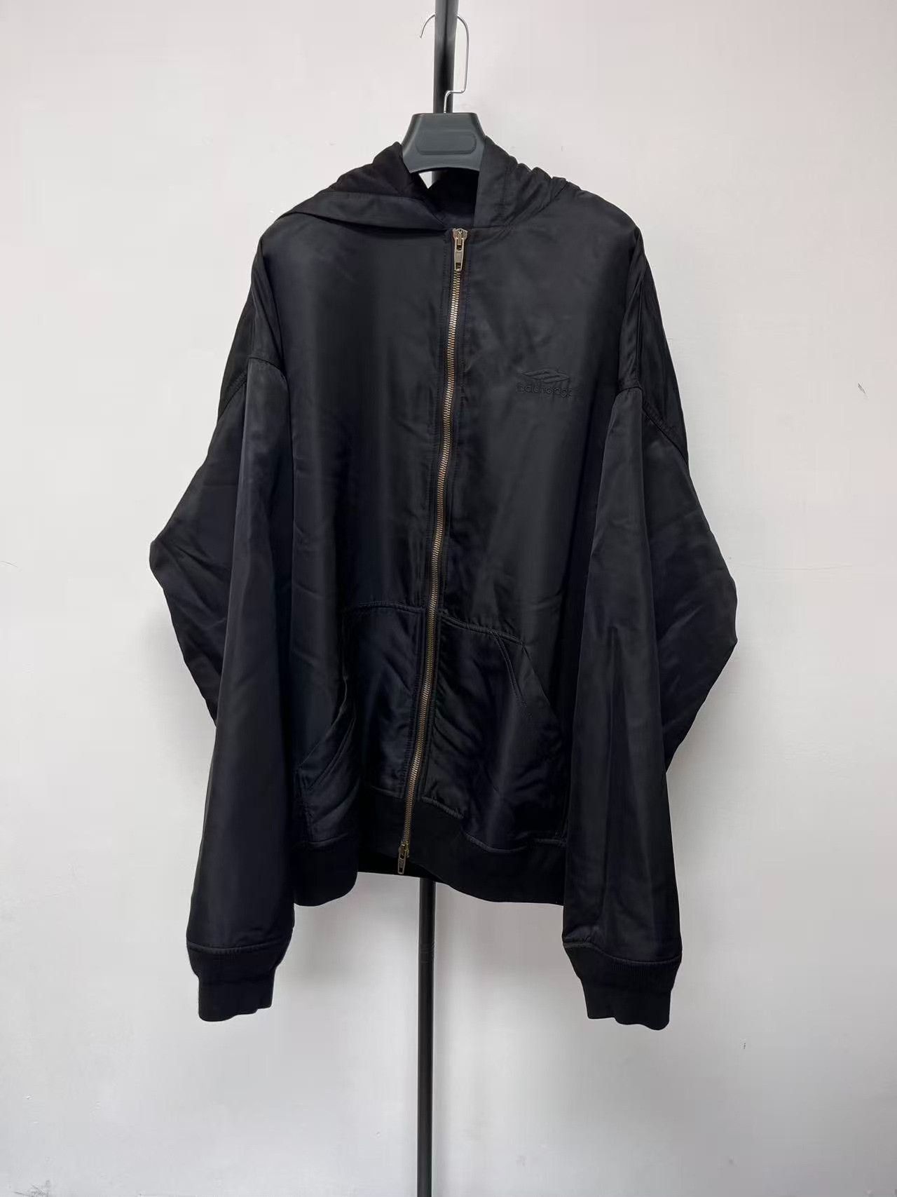 Balenciaga Balenciaga Zip Up Hooded Jacket Size M Size US M / EU 48-50 / 2 - 2 Thumbnail