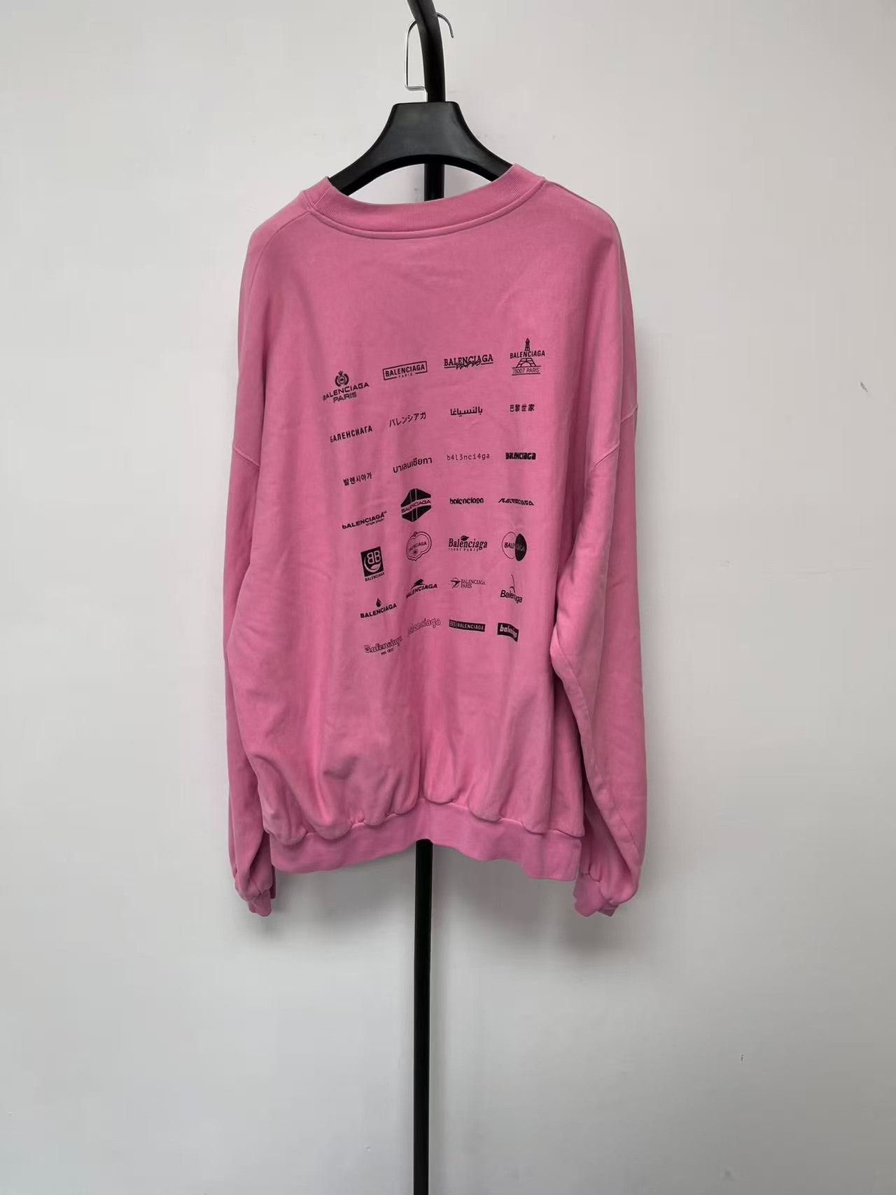 Balenciaga Balenciaga Multi Logo Print Sweatshirt Size 2 Size US M / EU 48-50 / 2 - 3 Thumbnail