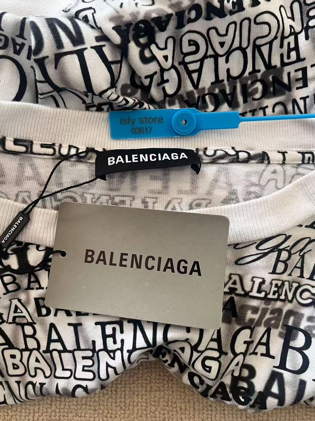 Balenciaga Balenciaga Graffiti Sweatshirt Size S Size US S / EU 44-46 / 1 - 6 Thumbnail