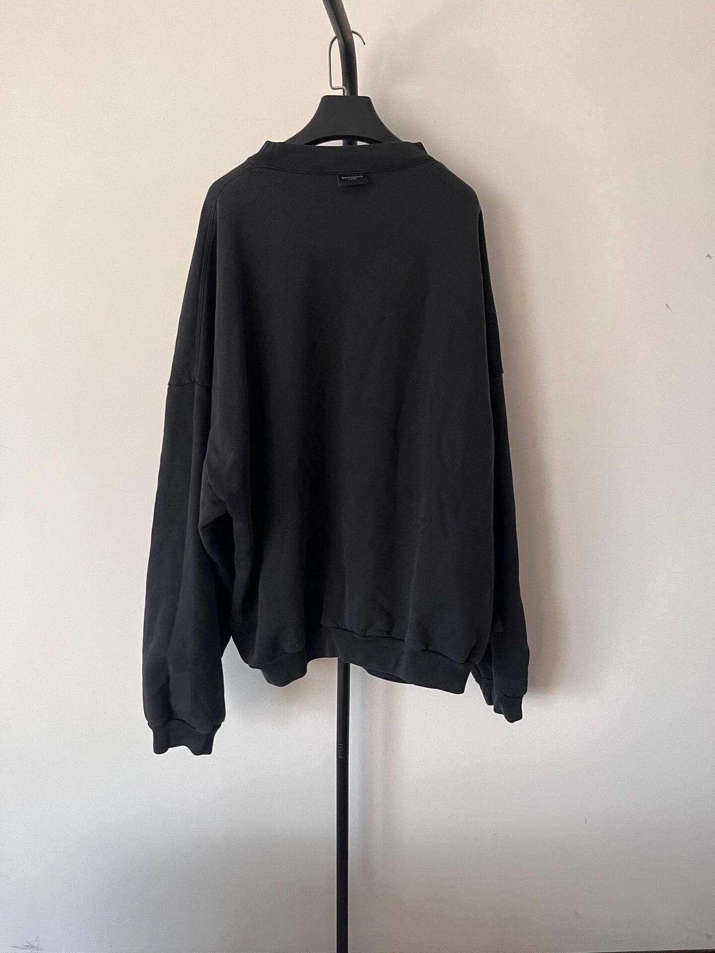Balenciaga Balenciaga Metalhead Patch Sweatshirt L Size US L / EU 52-54 / 3 - 3 Thumbnail