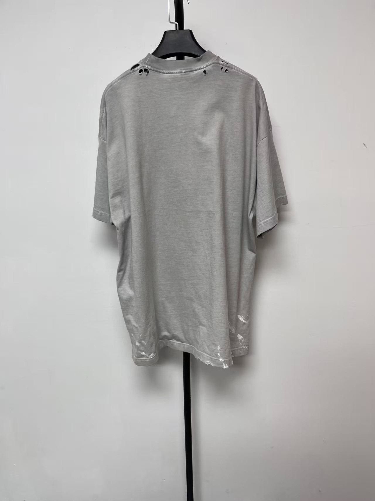 Balenciaga Balenciaga Metallica Graphic Distressed T-Shirt Size 1 Size US S / EU 44-46 / 1 - 3 Thumbnail