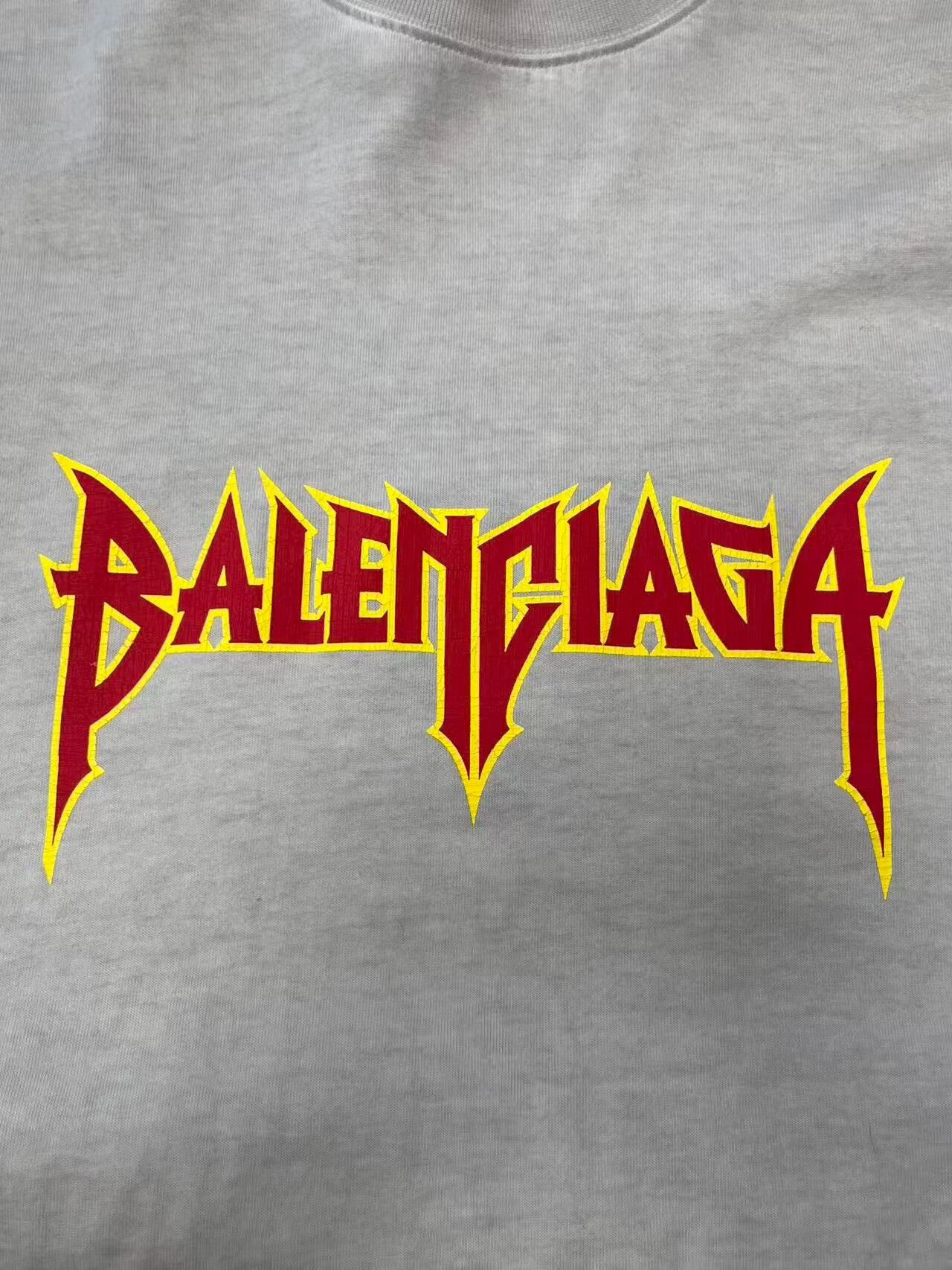 Balenciaga Balenciaga Metallica Graphic Distressed T-Shirt Size 1 Size US S / EU 44-46 / 1 - 4 Thumbnail